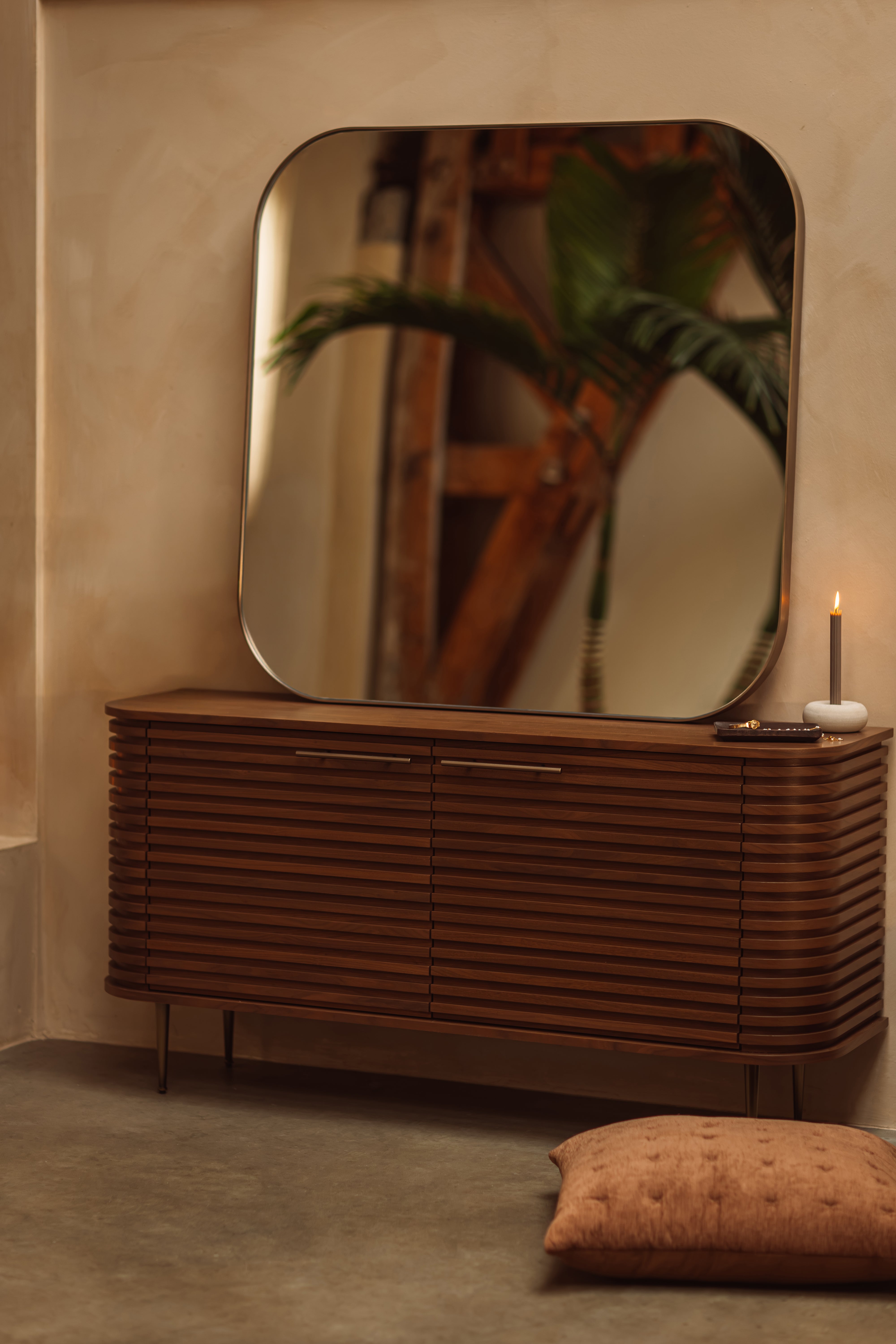 Square mirror with metal frame