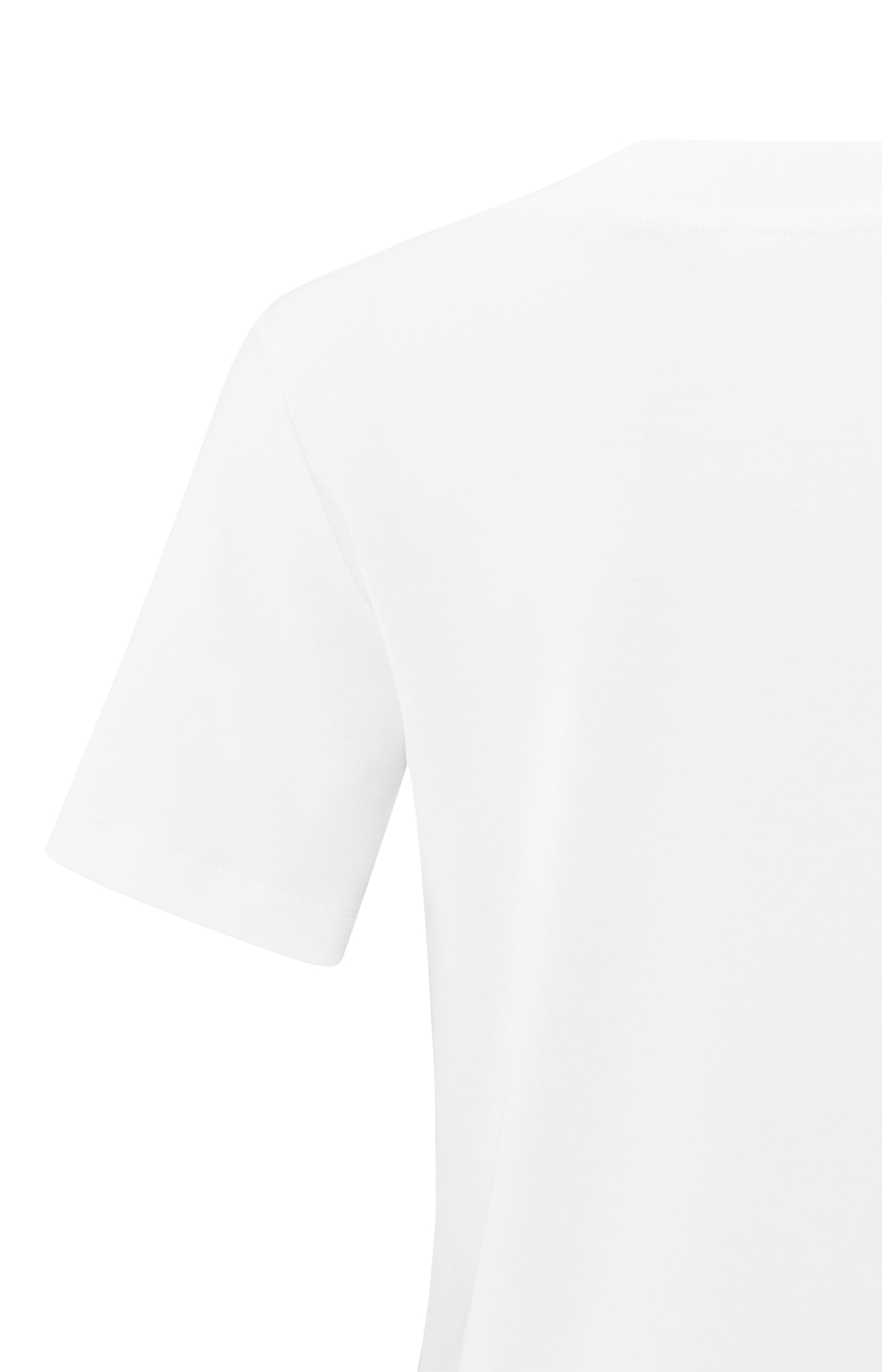 Basic T-shirt with V-neck and short sleeves
