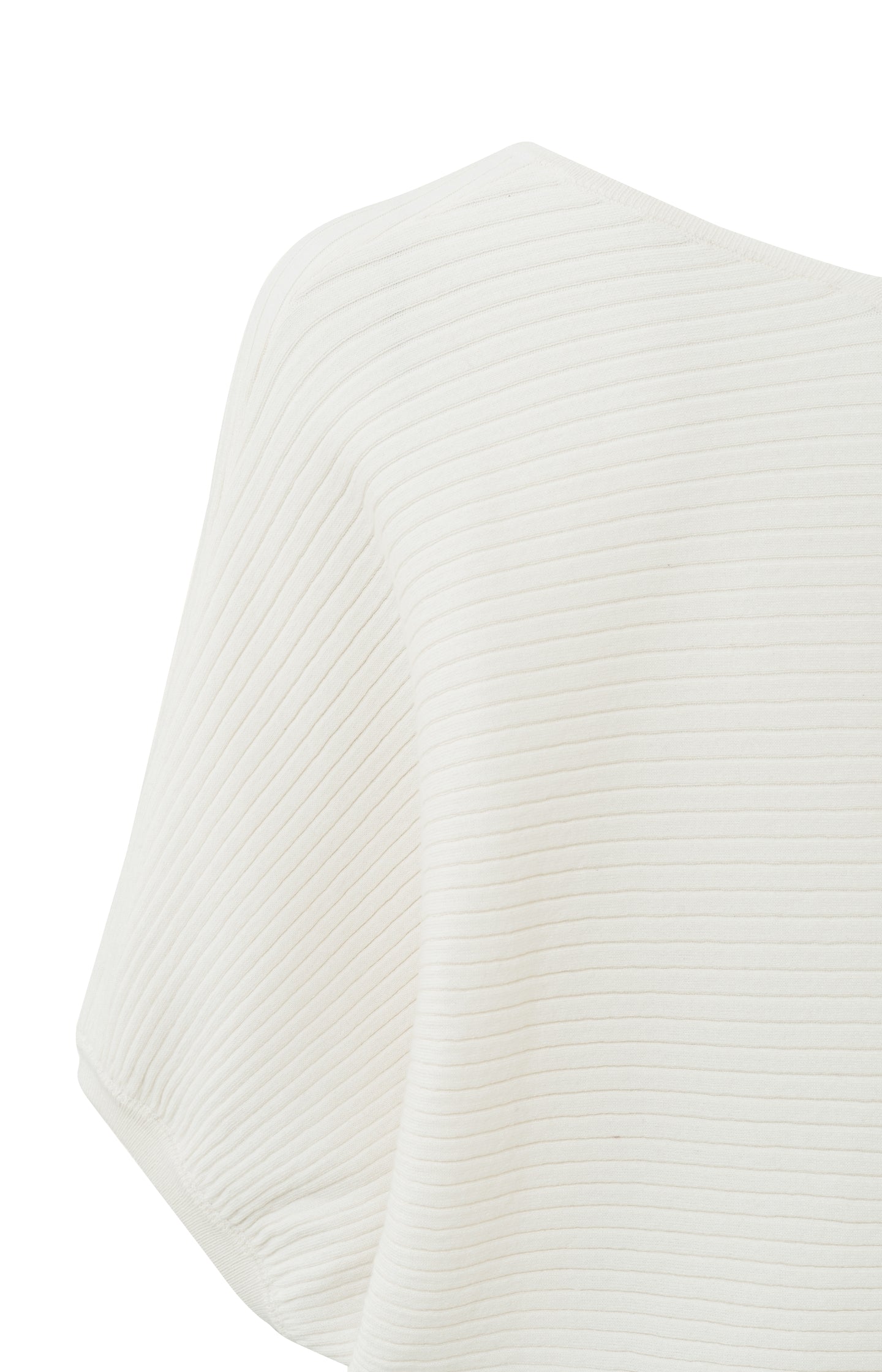 Batwing sweater with V-neck, 7/8 sleeves and ribbed details