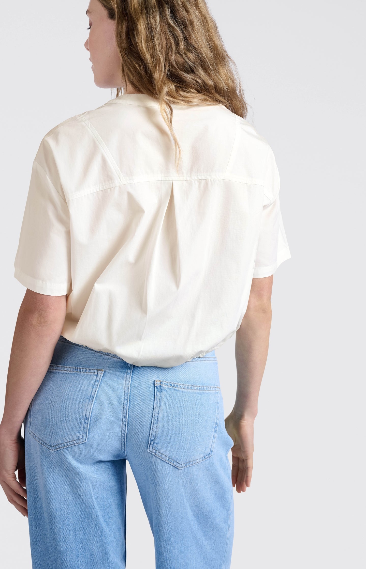 Blouse with drawcord and refined stitching details - Type: lookbook