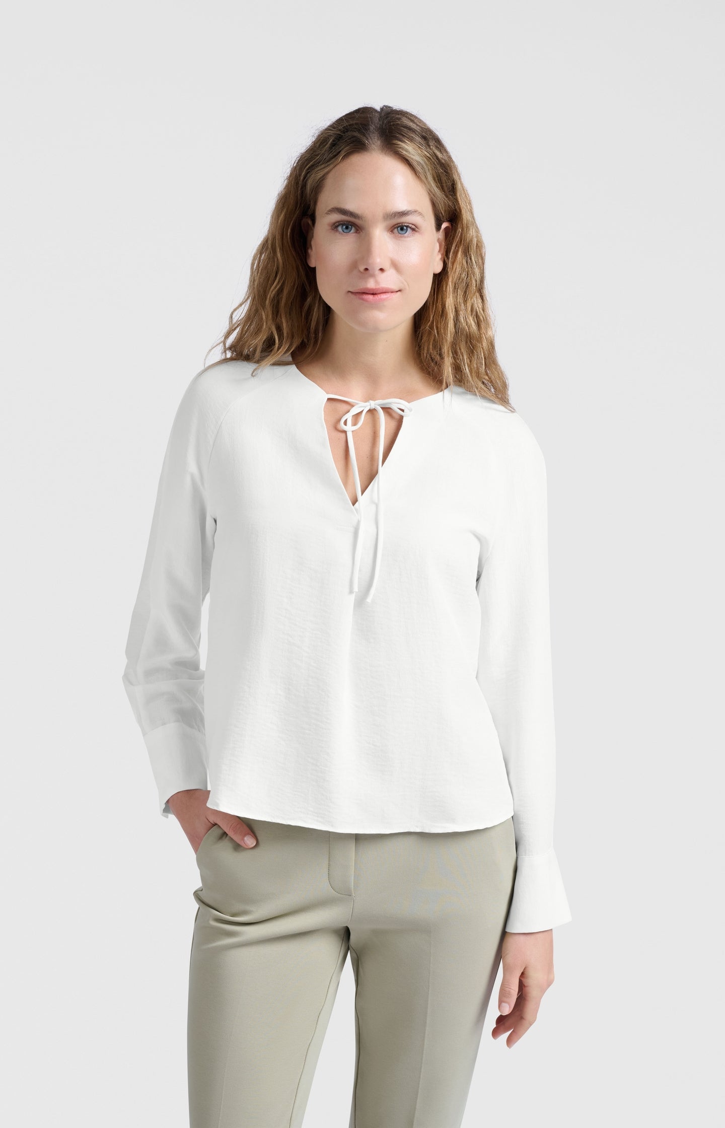 Blouse with V-neck and tie detail
