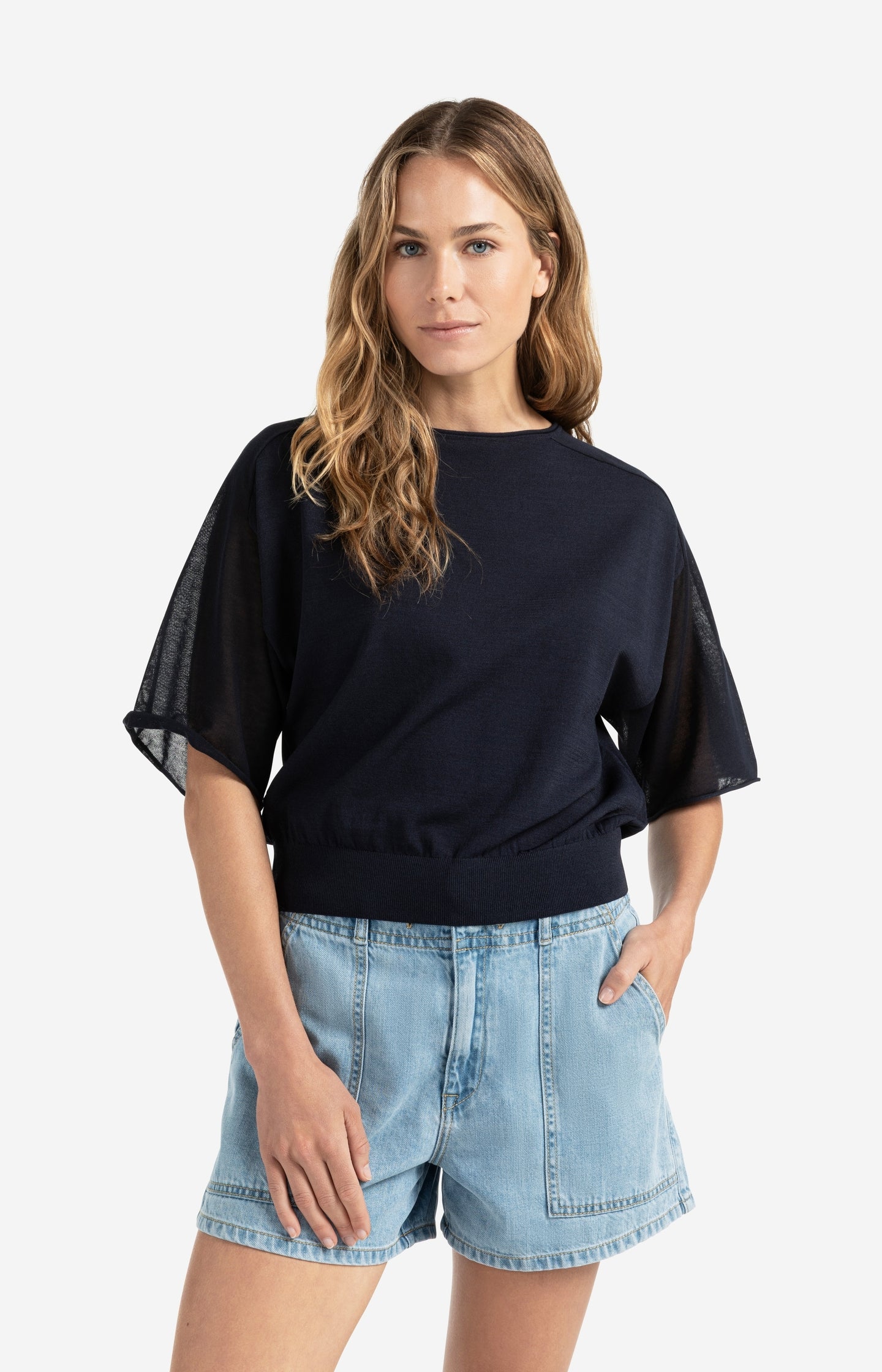 Boatneck sweater with transparence parts