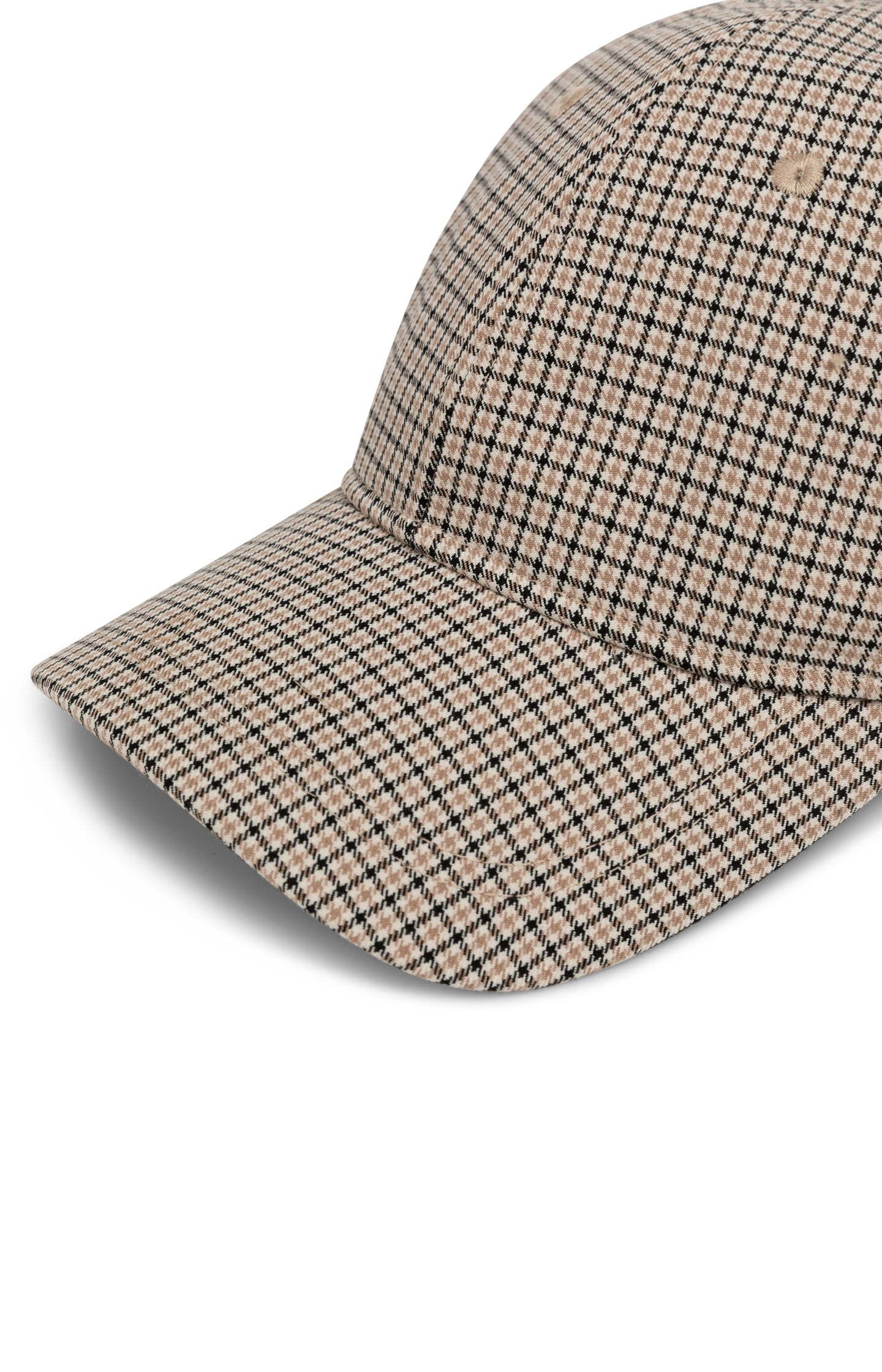 Cap with woven check pattern - Type: video