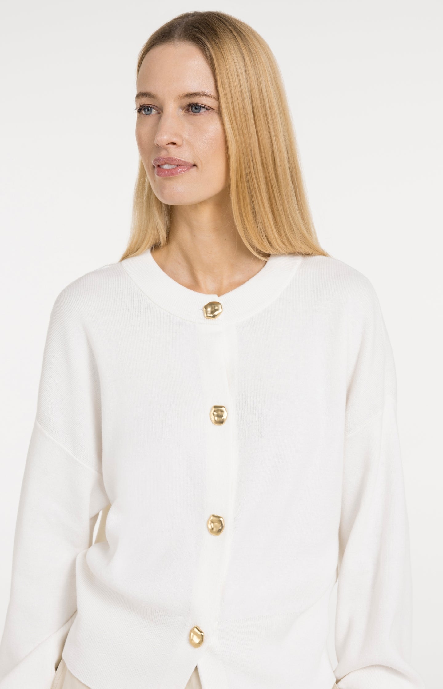 Cardigan with round neck and gold-tone buttons