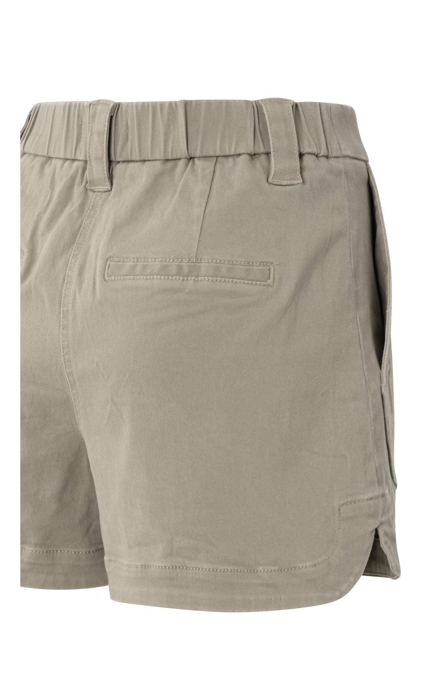 Cargo shorts with patch pockets and elastic waistband