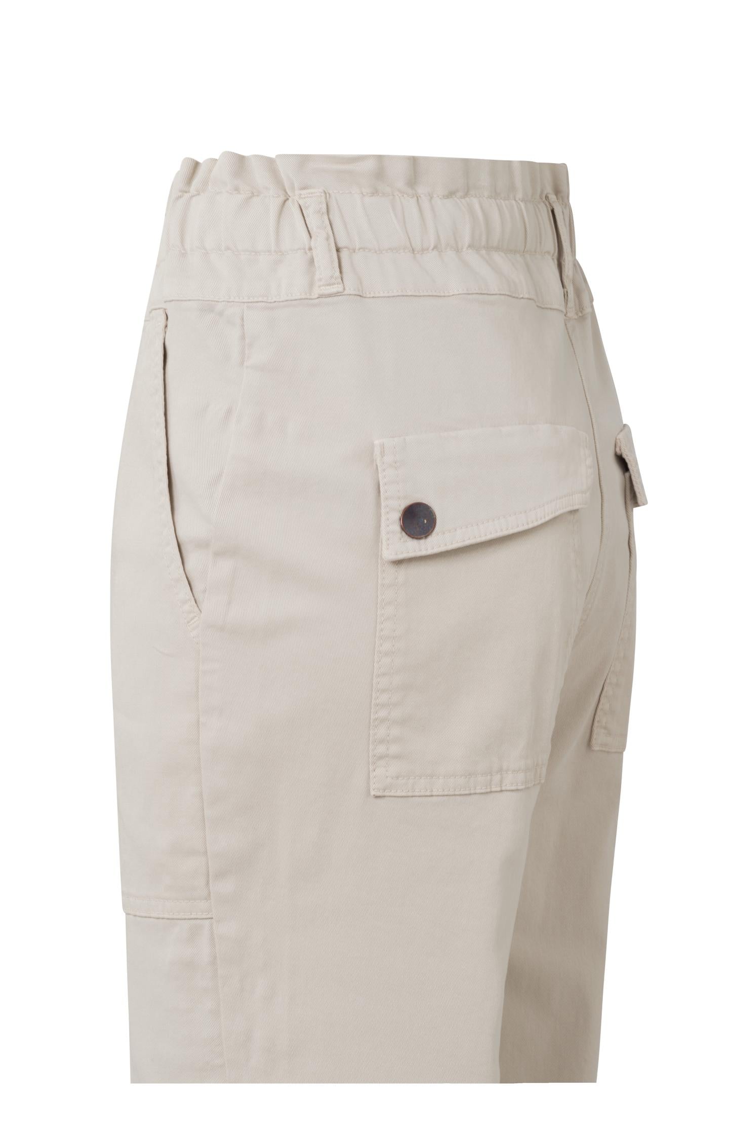 Cargo trousers with paperbag waist, pockets and buttons
