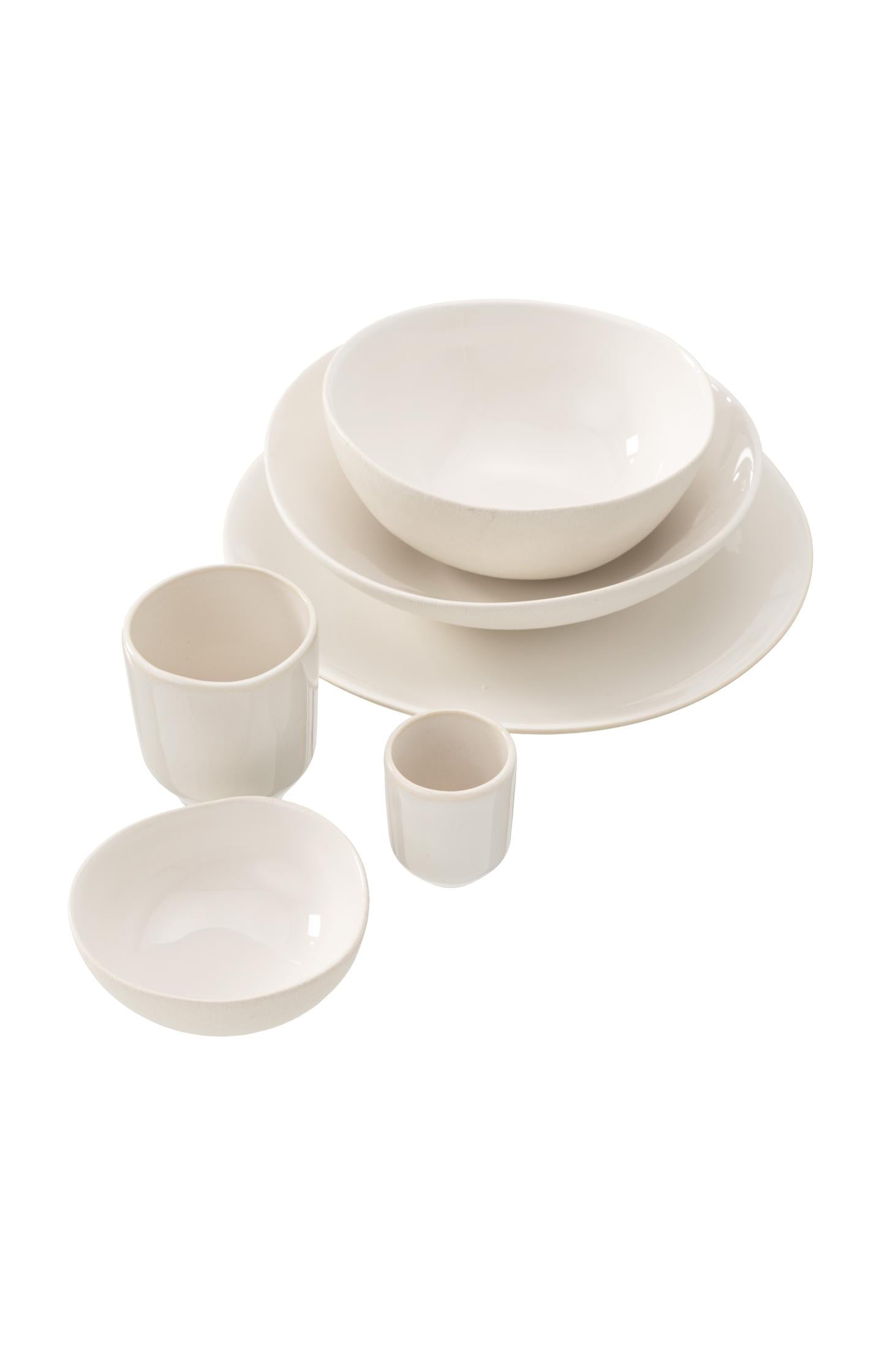 Ceramic mini bowl with wavy rim