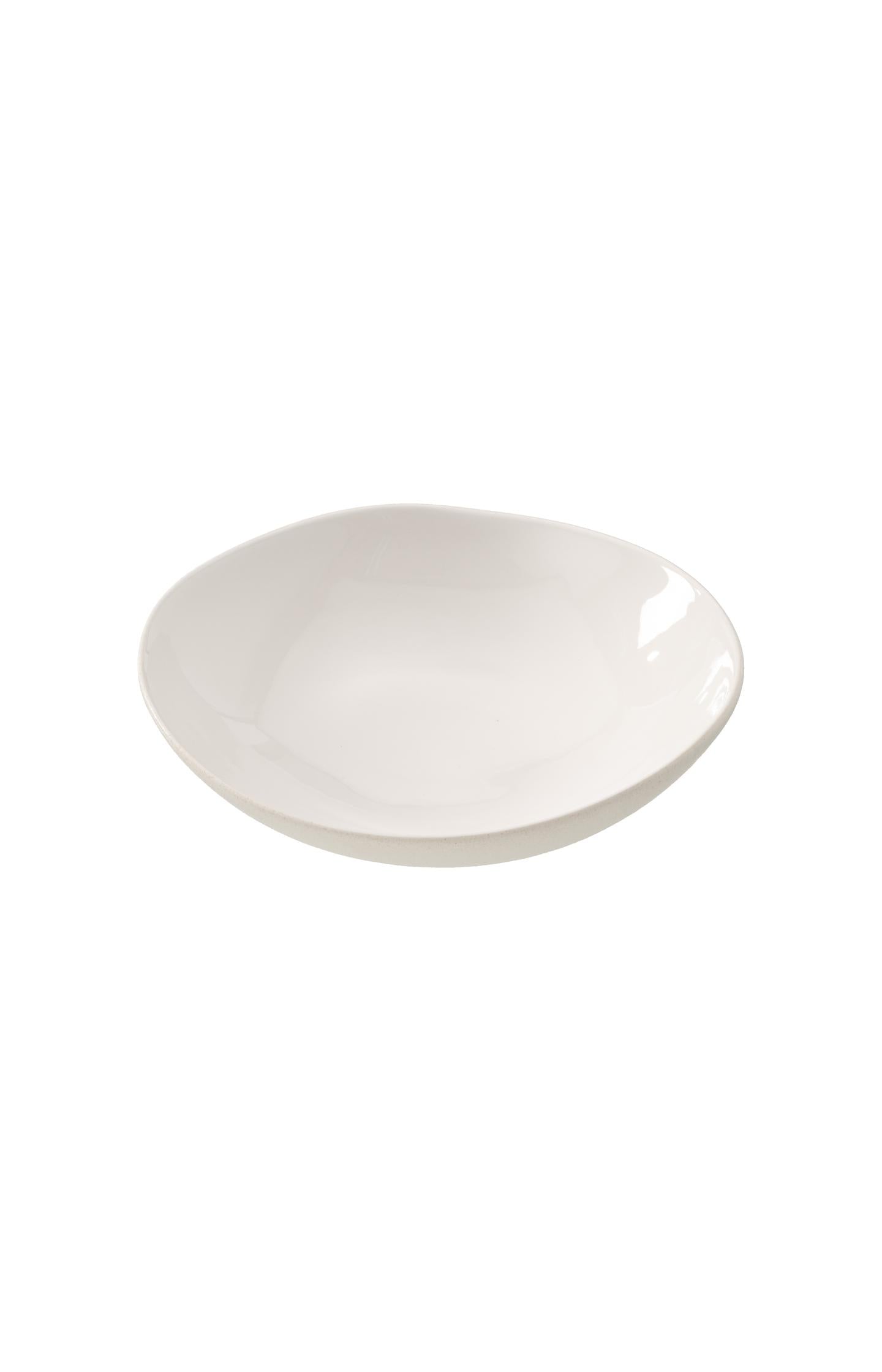 Ceramic pasta bowl with wavy rim - Type: product