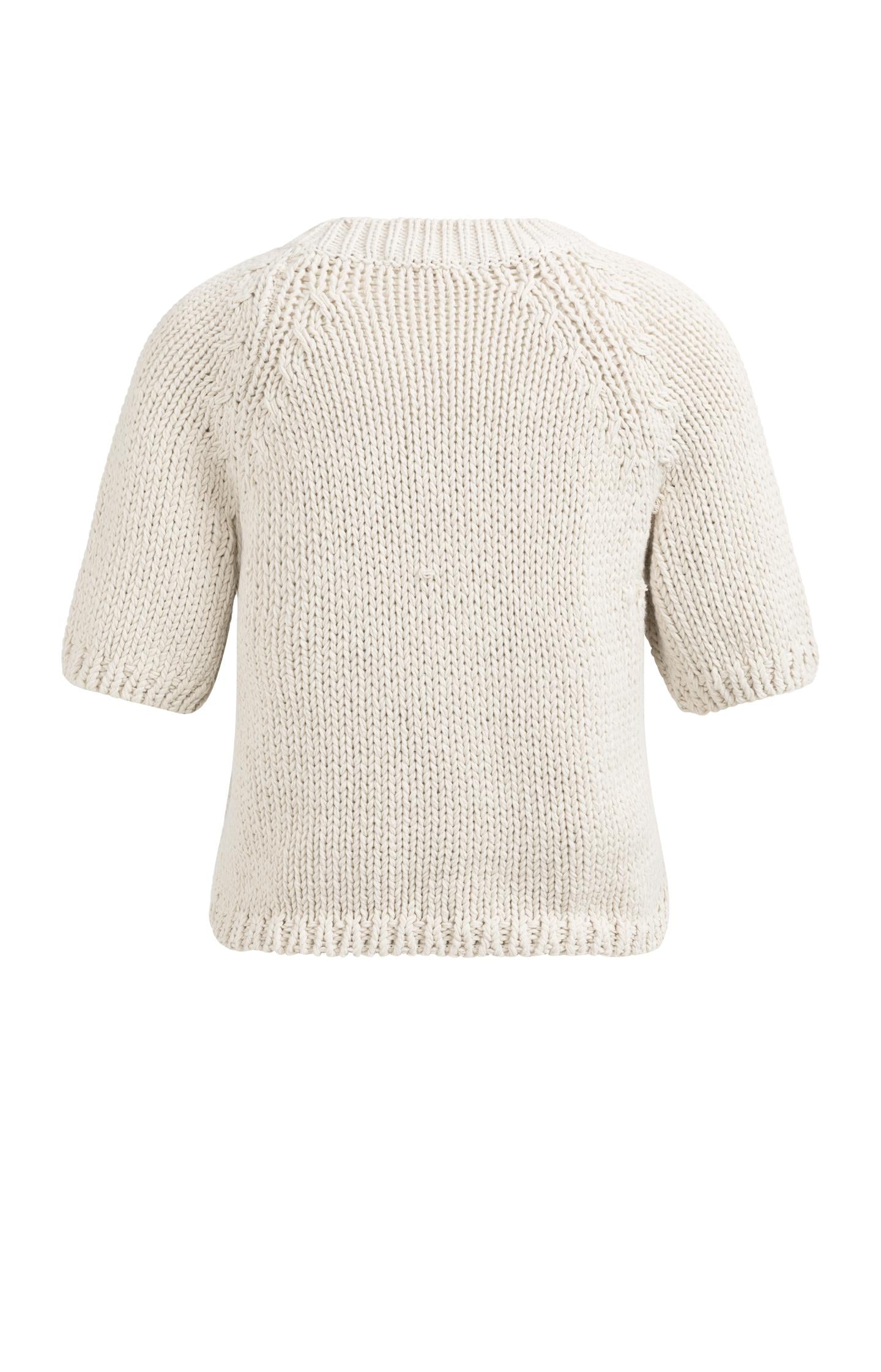 Chunky knit sweater with short sleeves and round neck