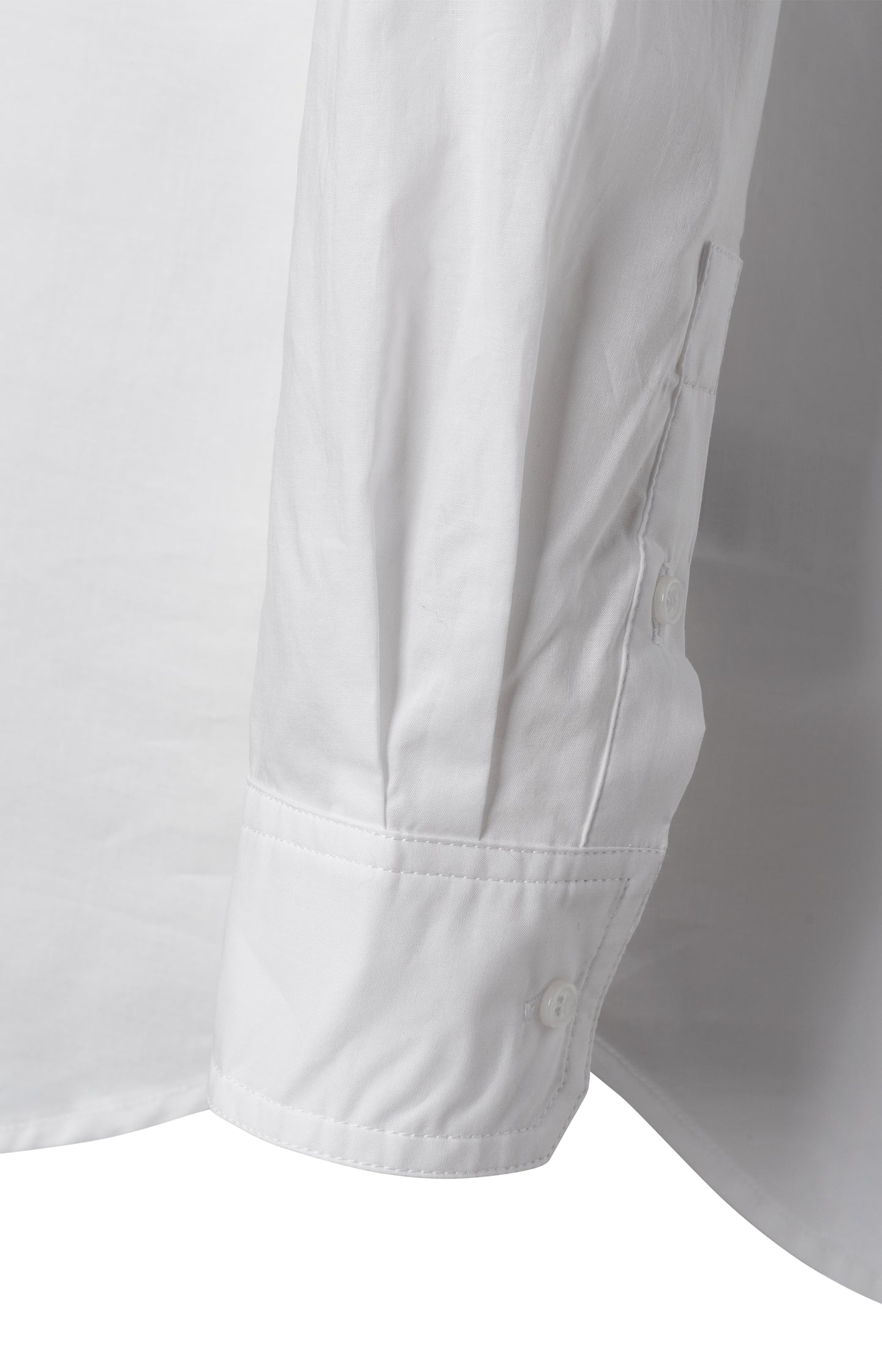 Classic poplin shirt with oversized boyfriend fit