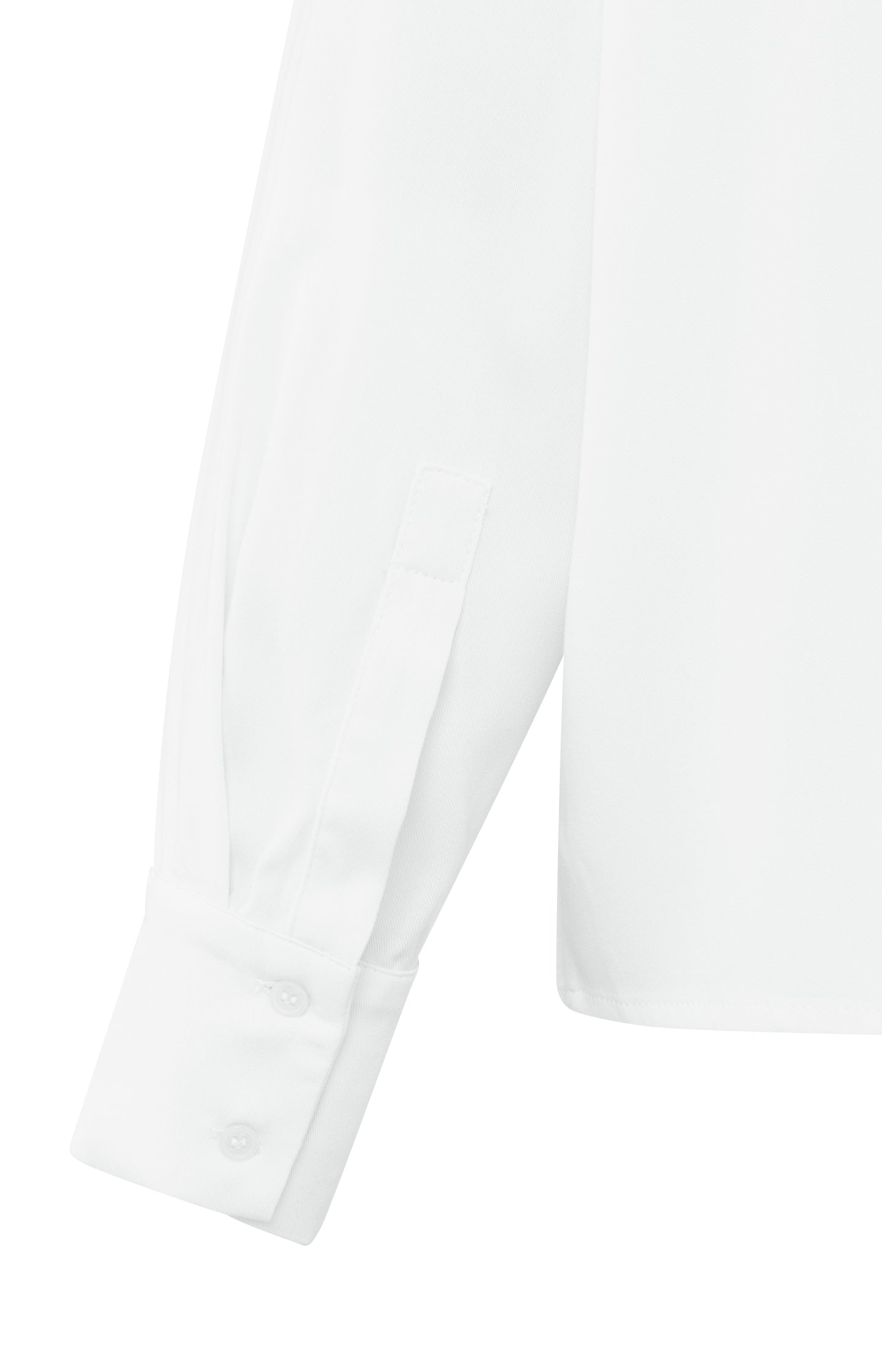 Cropped blouse with long sleeves and button closure
