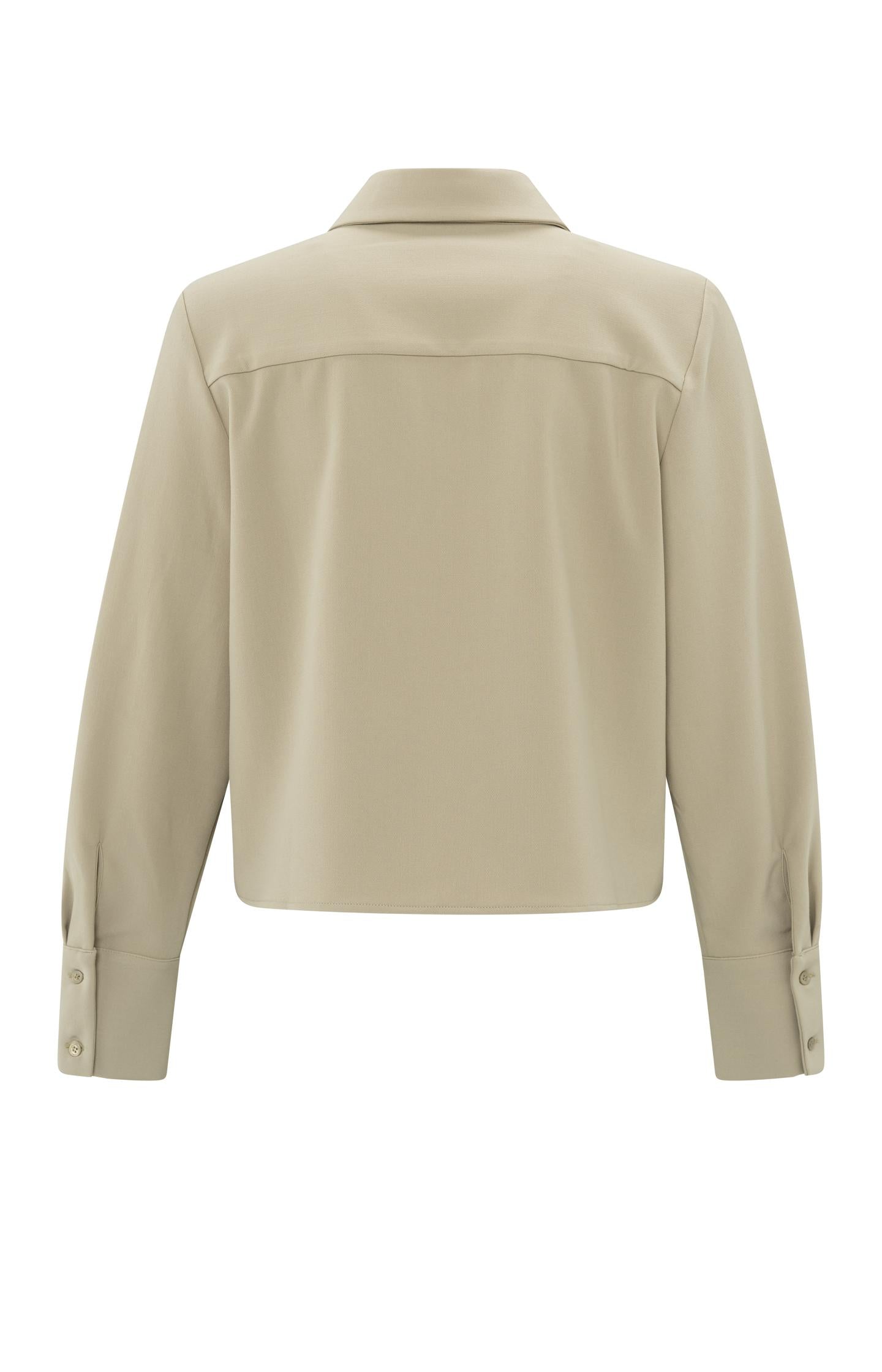 Cropped blouse with long sleeves and chest pocket