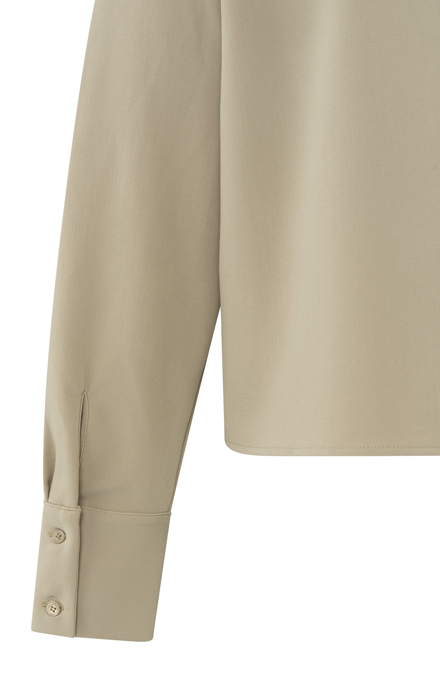 Cropped blouse with long sleeves and chest pocket