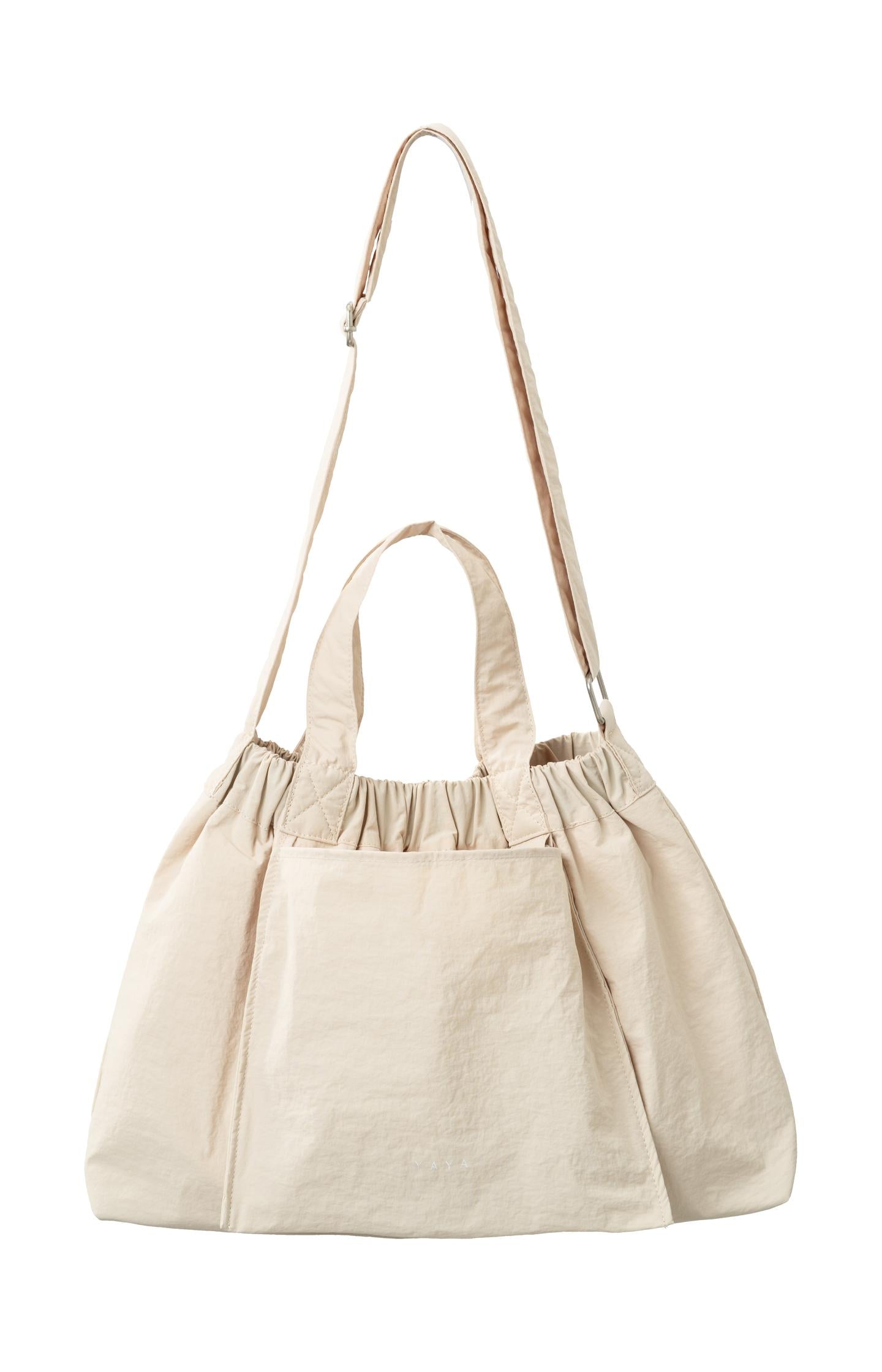 Crossbody sports bag with handle, side pockets and elastic - Type: product