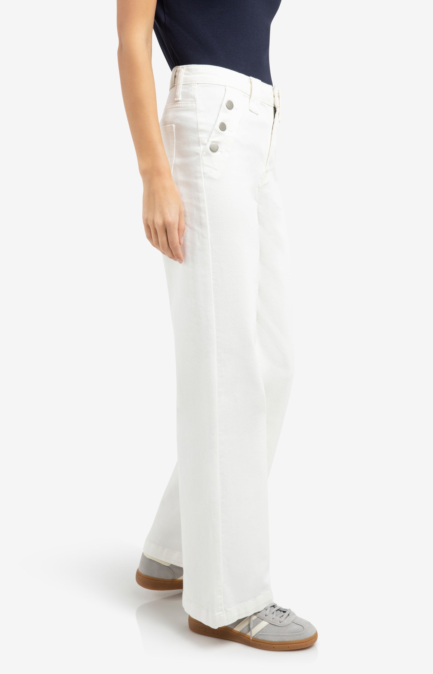 Denim trousers with wide legs and button details (L32) - Type: lookbook
