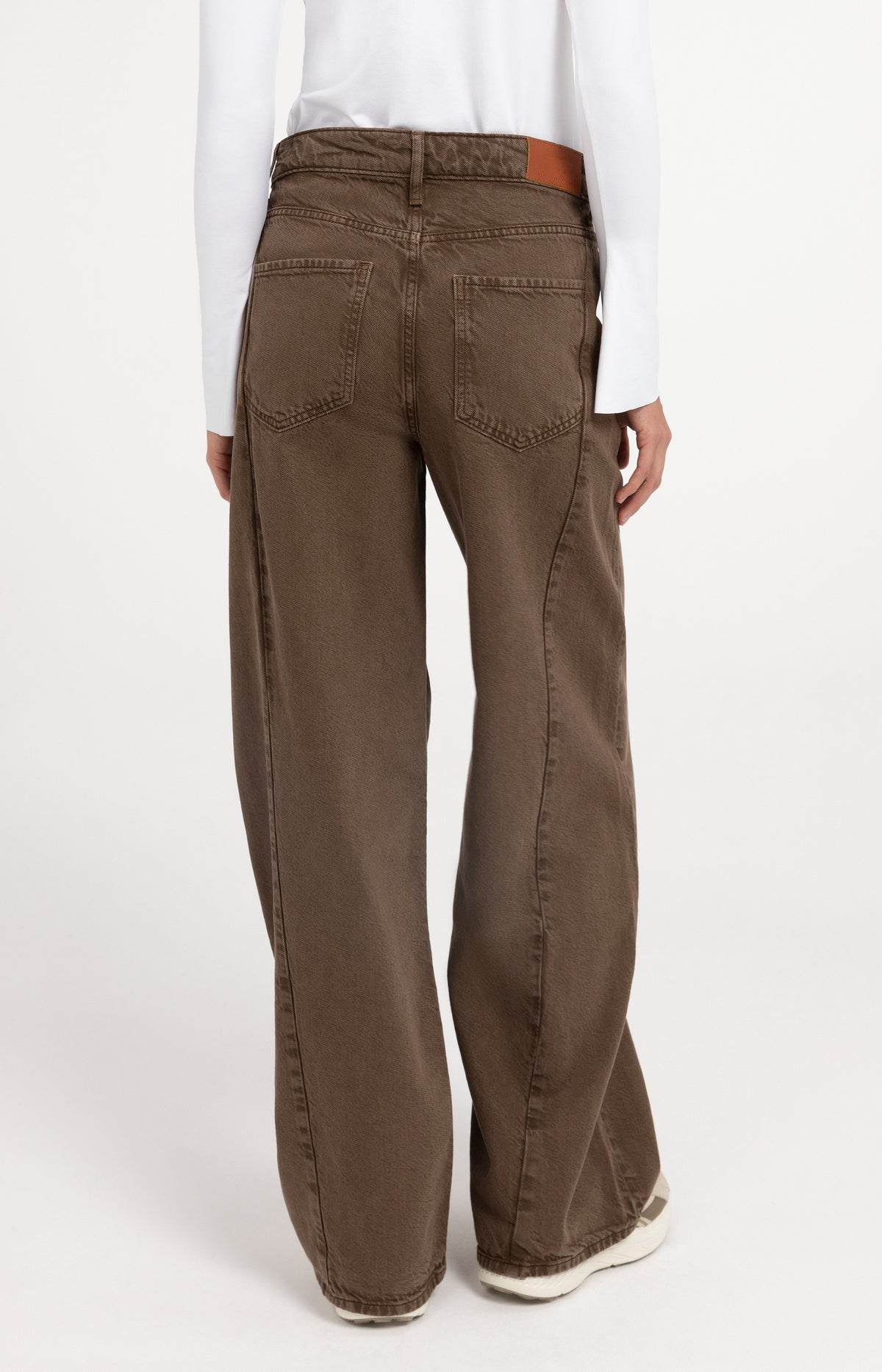Denim with high waist and wide legs - L32 - Cocoa Brown