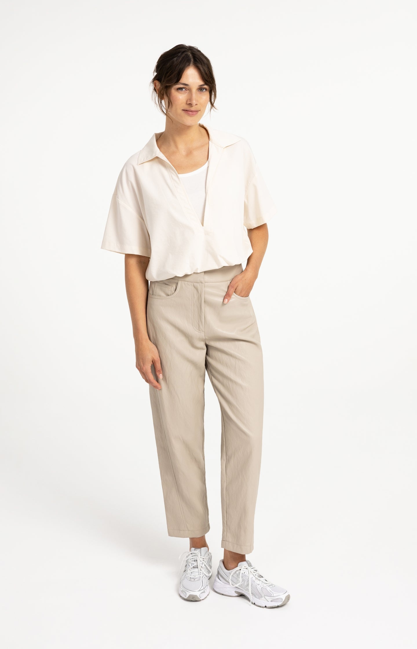 Double layer balloon top with short sleeves