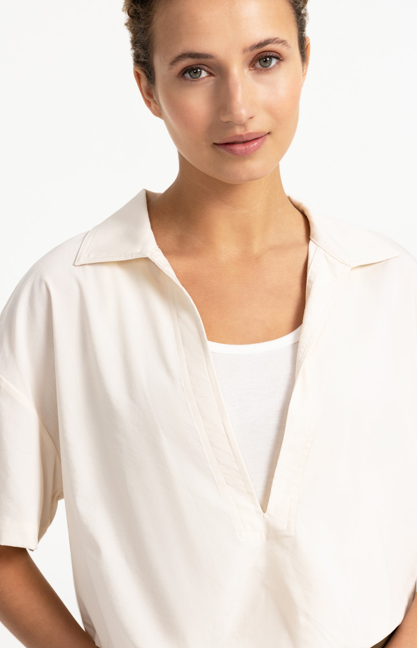 Double layer balloon top with short sleeves