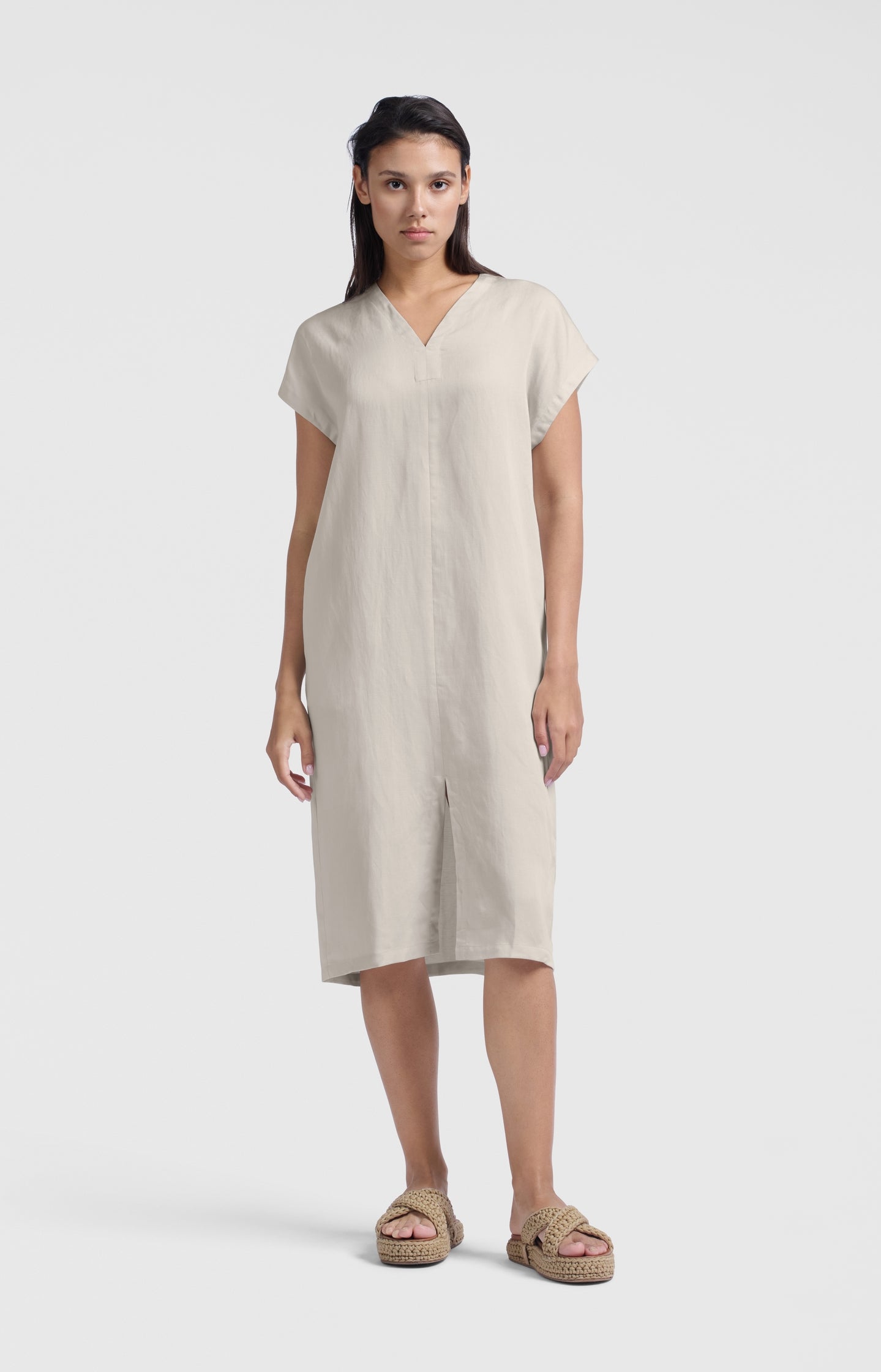 Double V-neck dress with slit