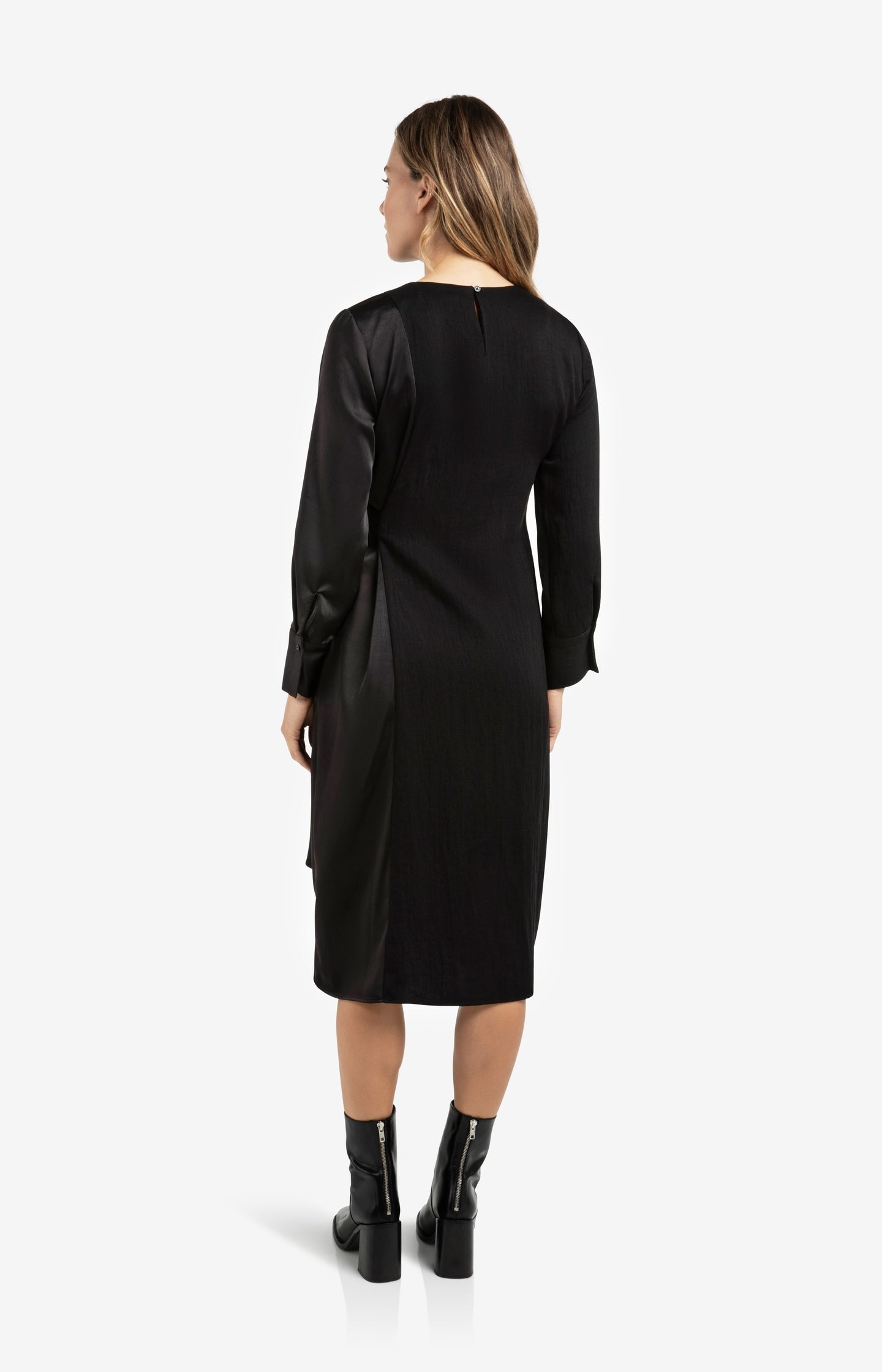 Dress with fabric mix and belt detail