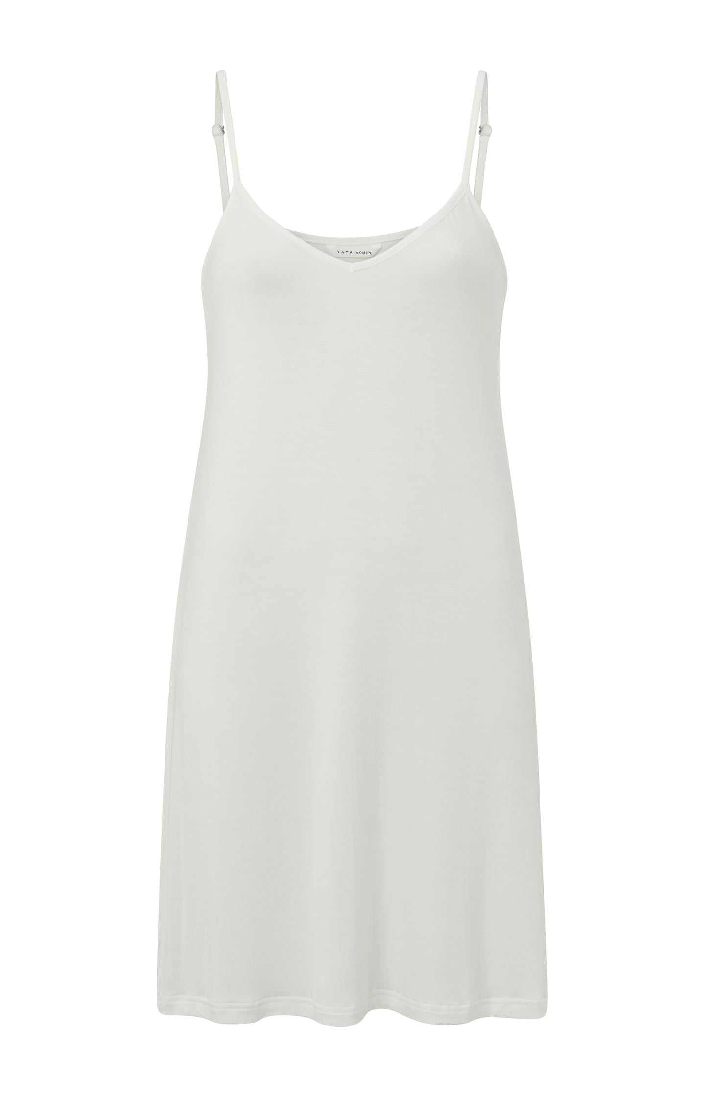 Dress with round neck, short bell sleeves and zigzag print