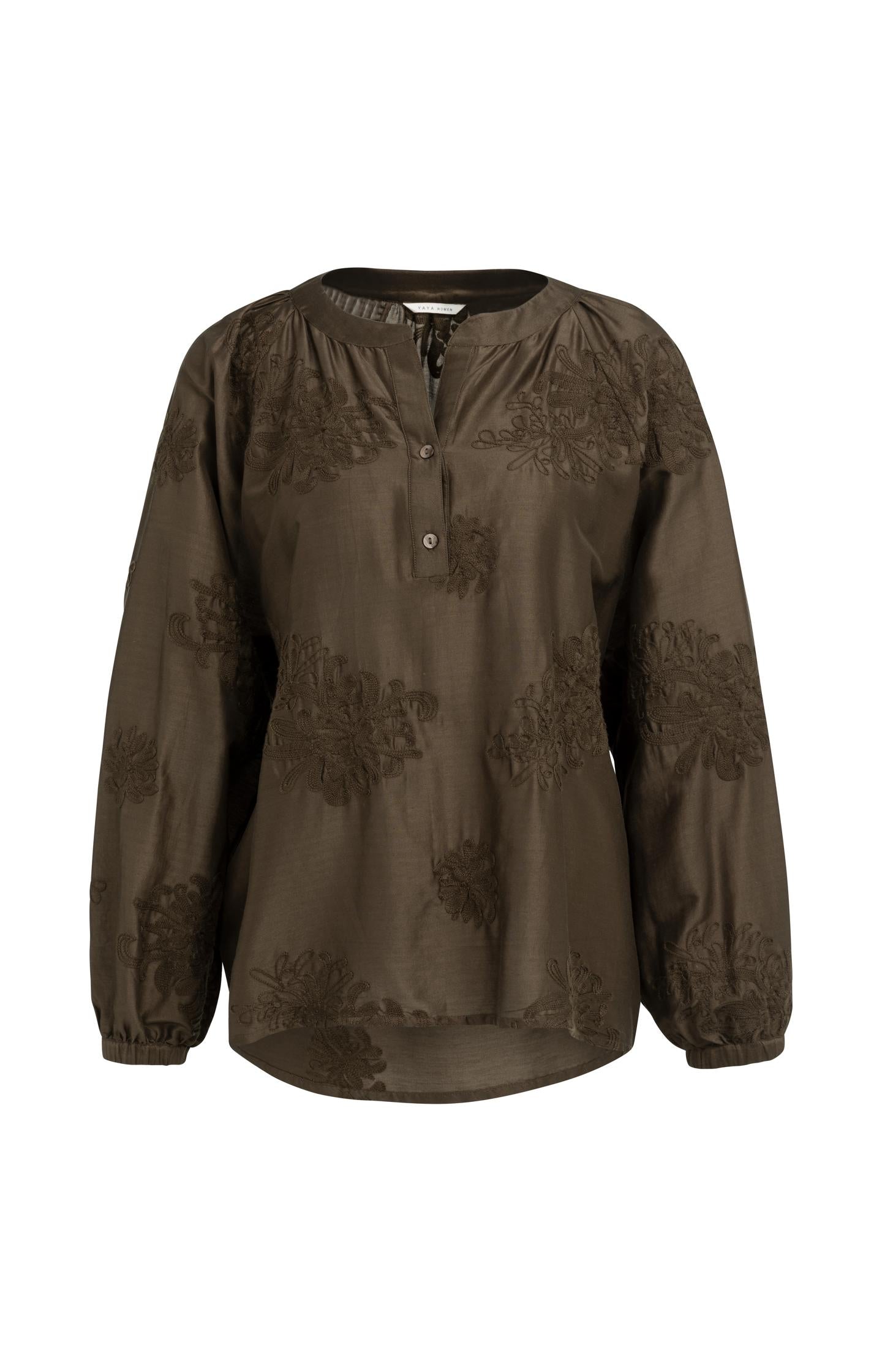 Embroidered blouse with long sleeves and loose fit - Type: video