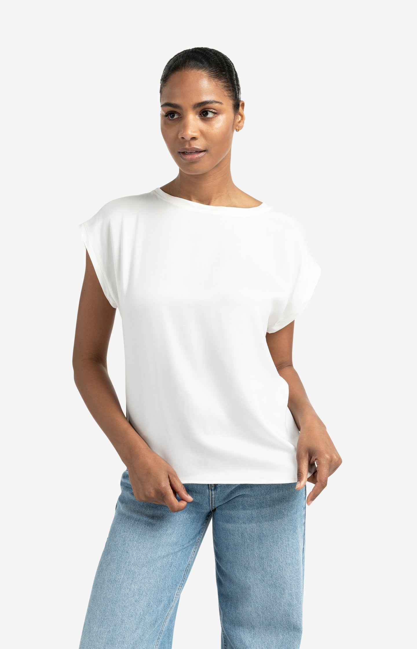 Basic mixed fabric top with round neck and cap sleeves