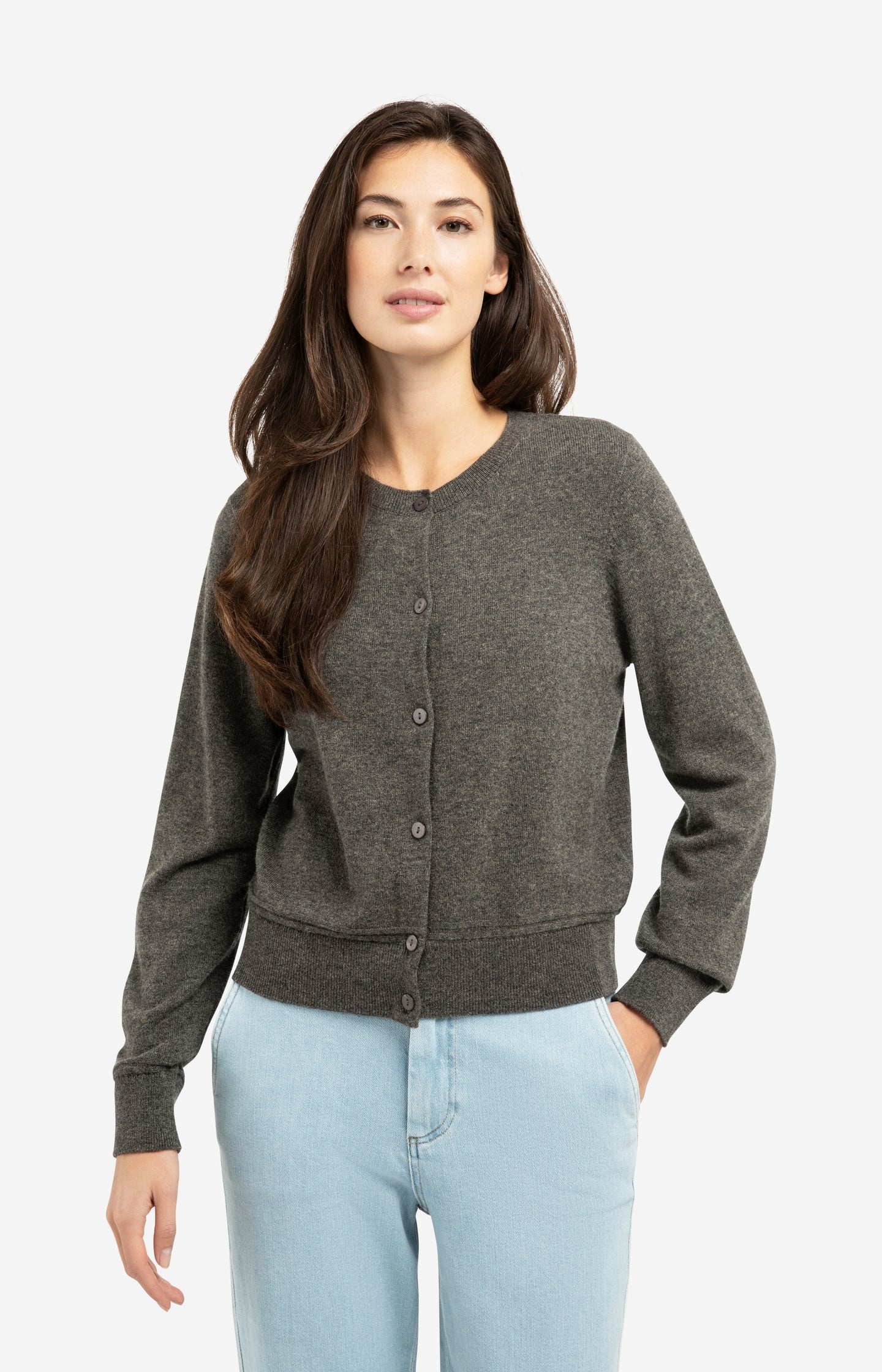 Fine knit cardigan with long sleeves and button closure - Type: lookbook