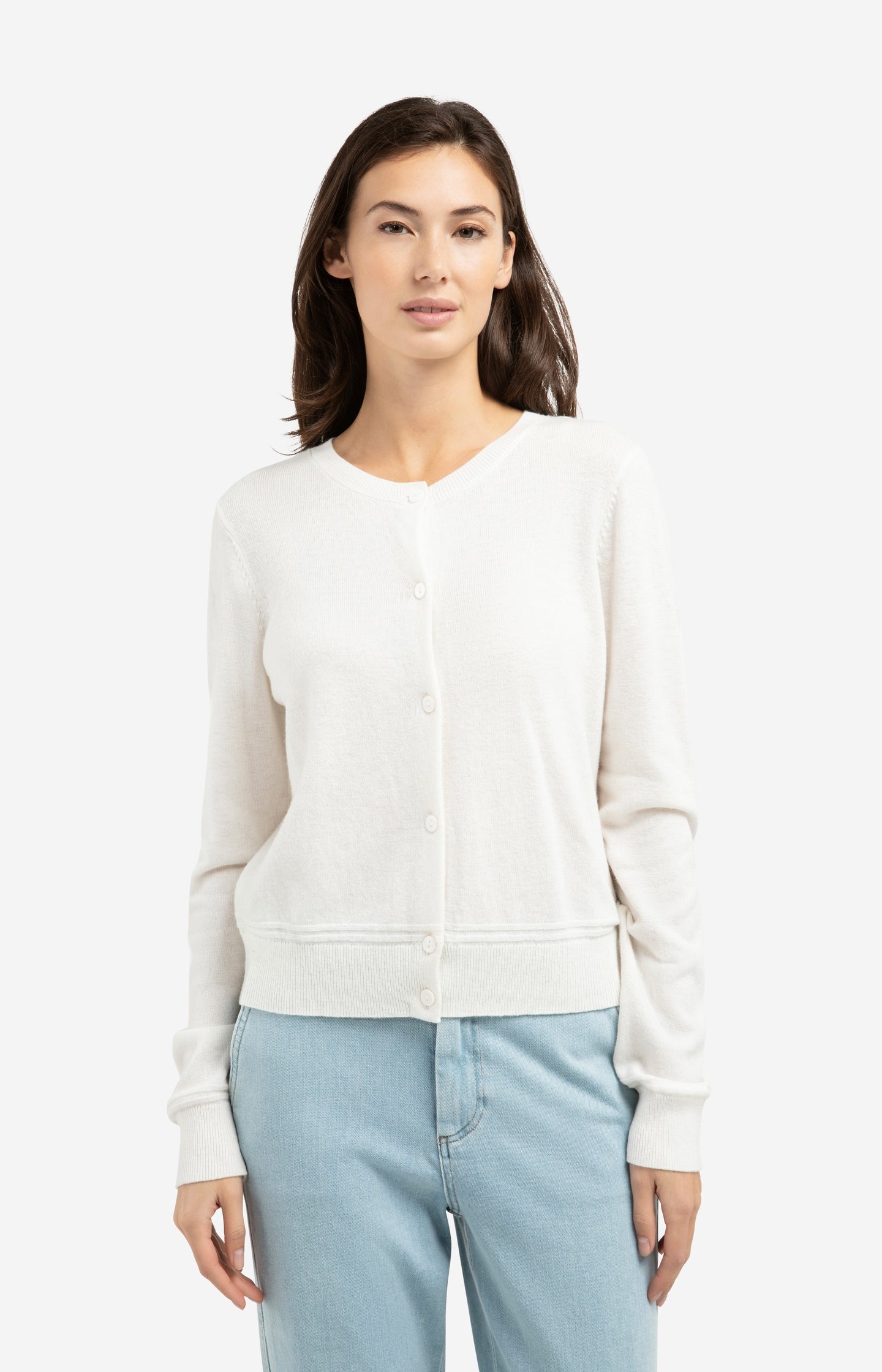 Fine knit cardigan with long sleeves and button closure - Type: lookbook