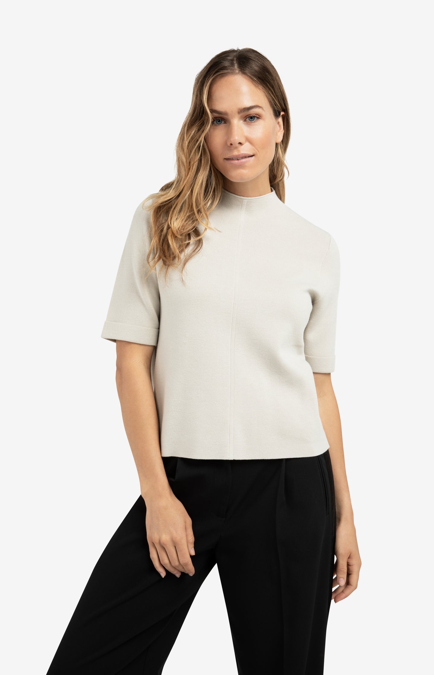 Fine knit sweater with back button detail and short sleeves