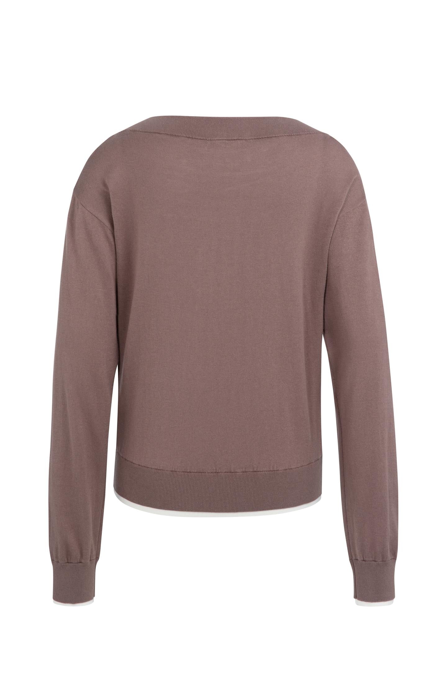 Fine knit sweater with boat neckline and long sleeves - Type: lookbook