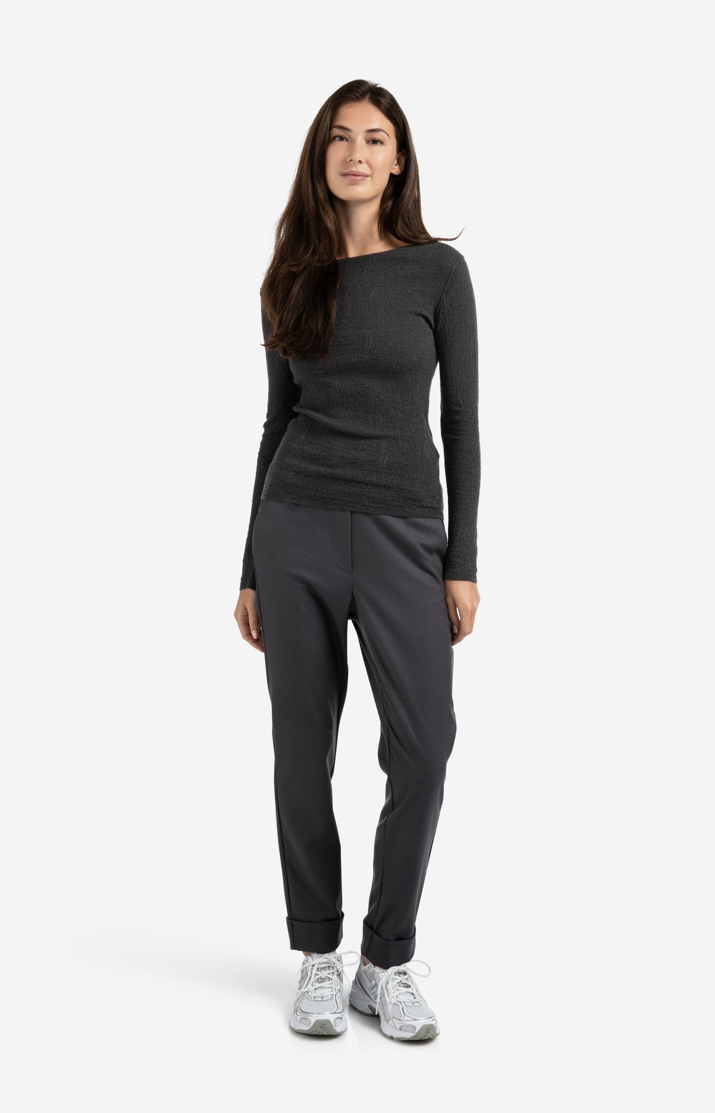 Fine knitted top with texture and long sleeves