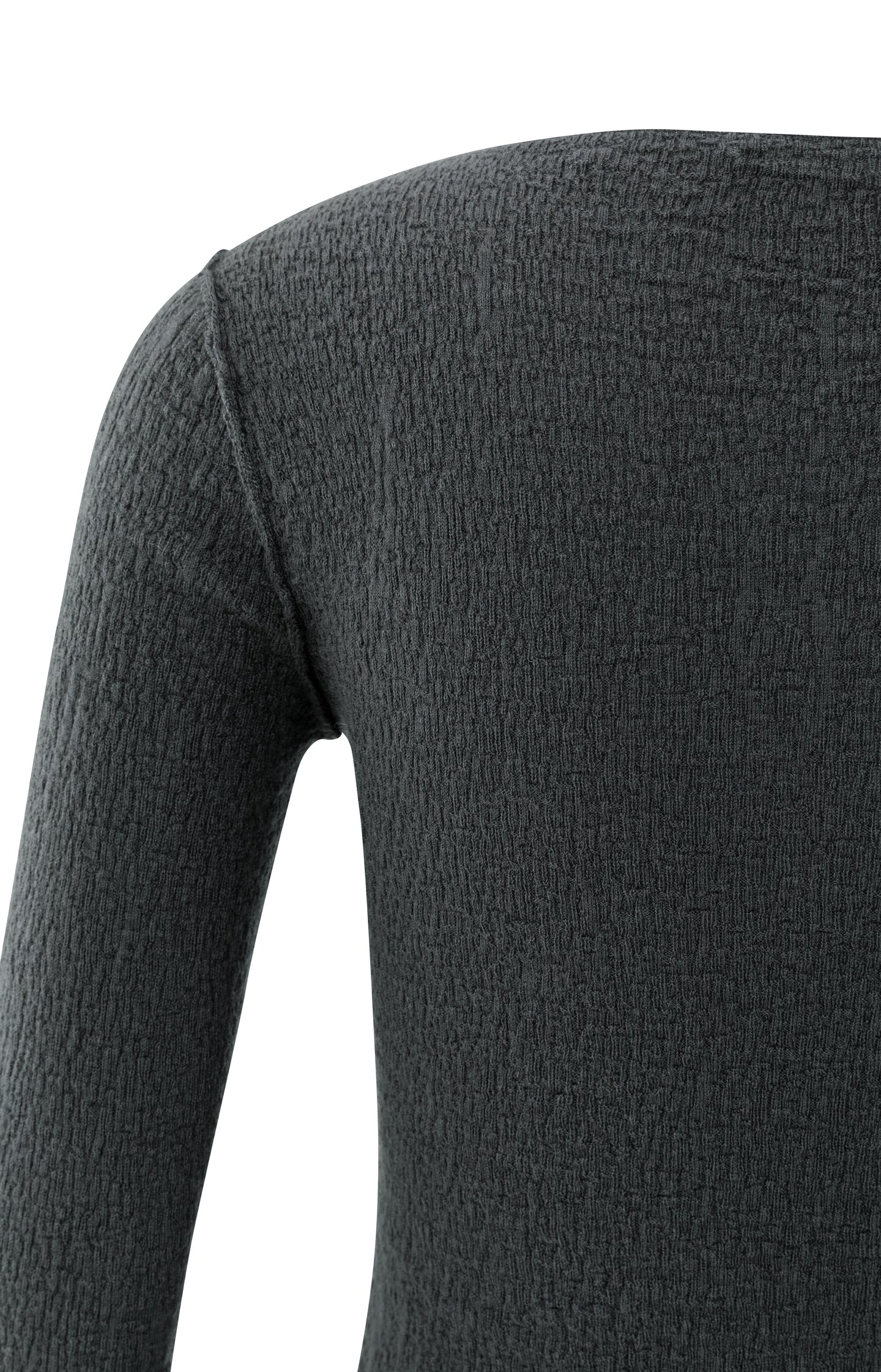 Fine knitted top with texture and long sleeves