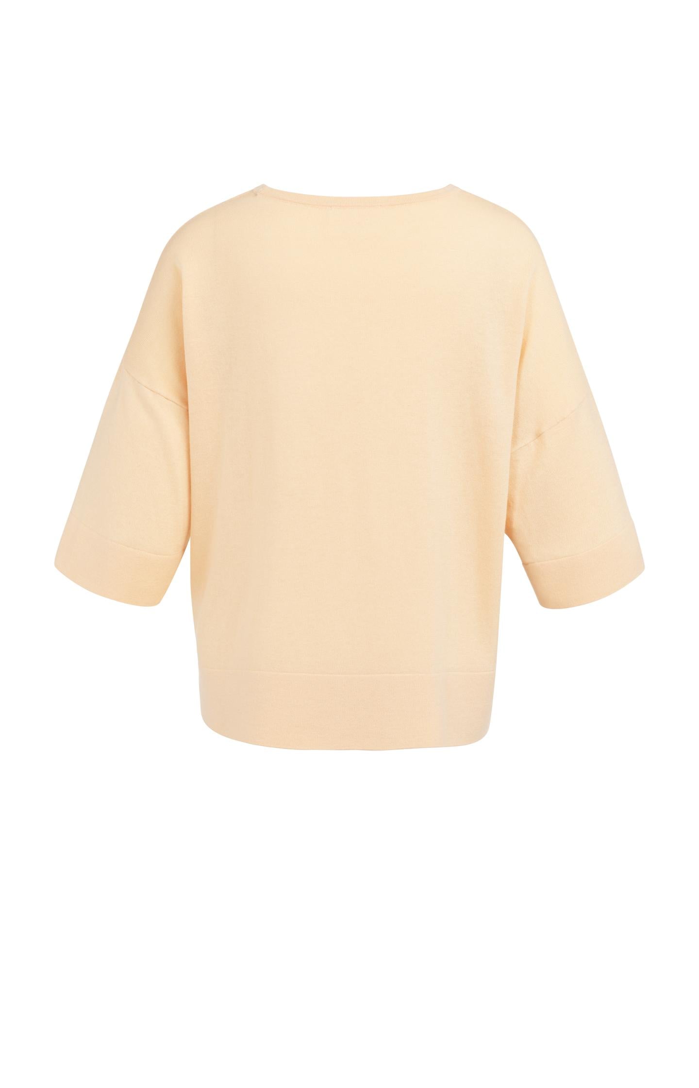 Finely knitted oversized T-shirt with short sleeves