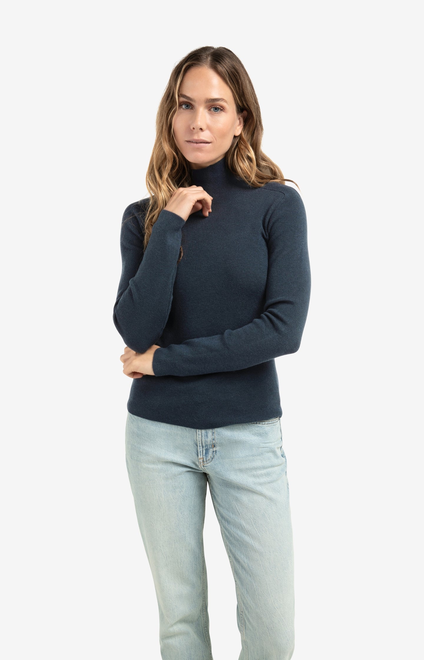 Fitted ribbed top with turtleneck