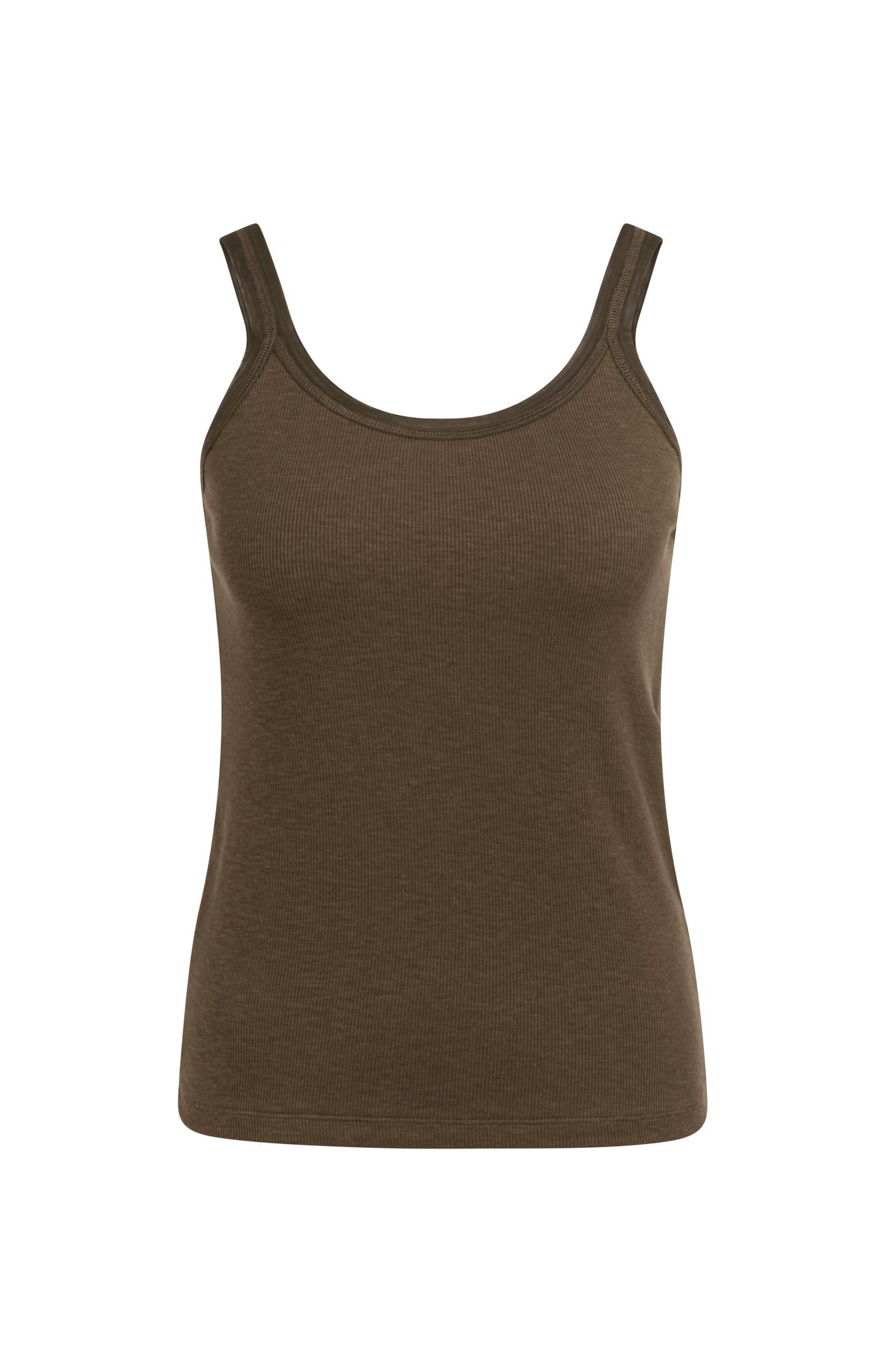 Fitted singlet with mesh trim