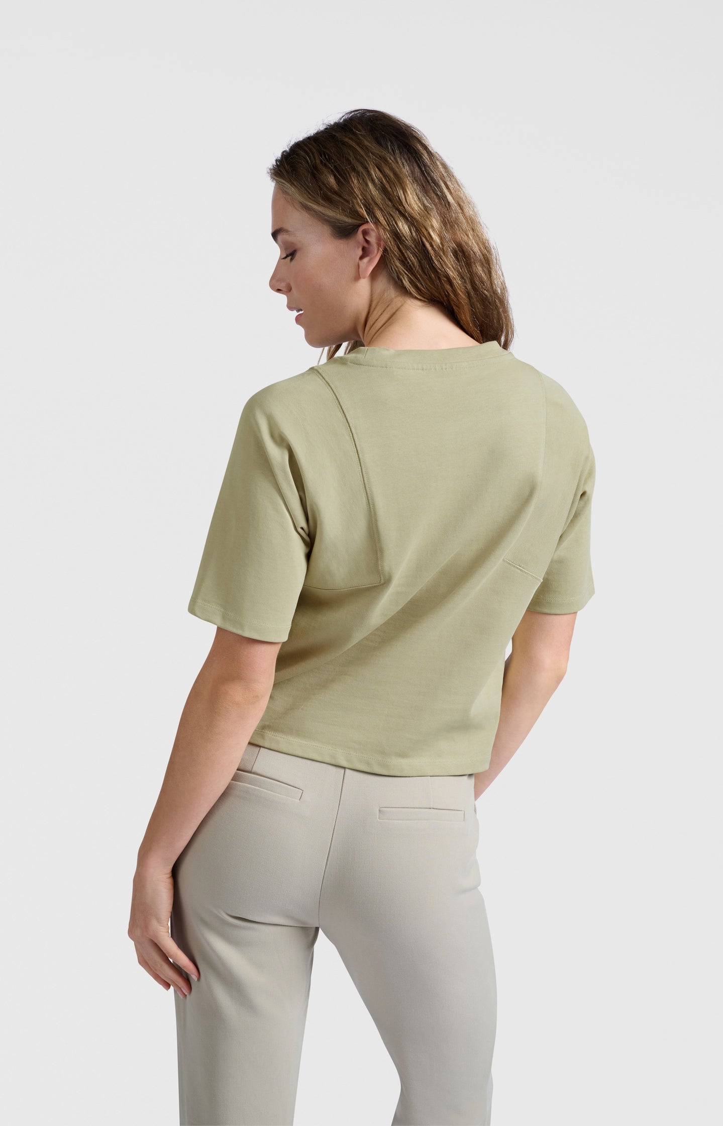 Heavyweight T-shirt with subtle stitch details