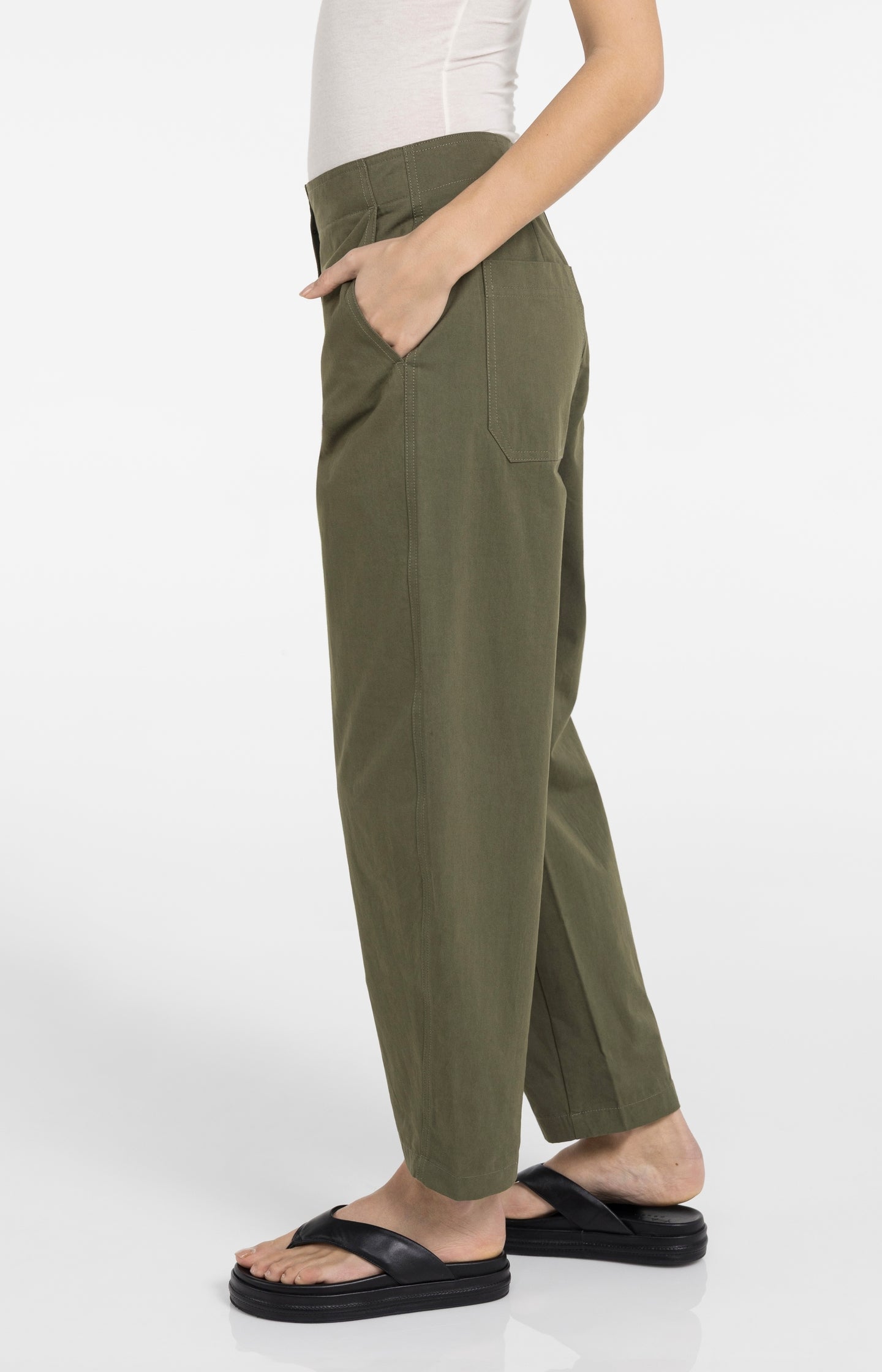 High waist barrel trousers with button detail - Type: lookbook