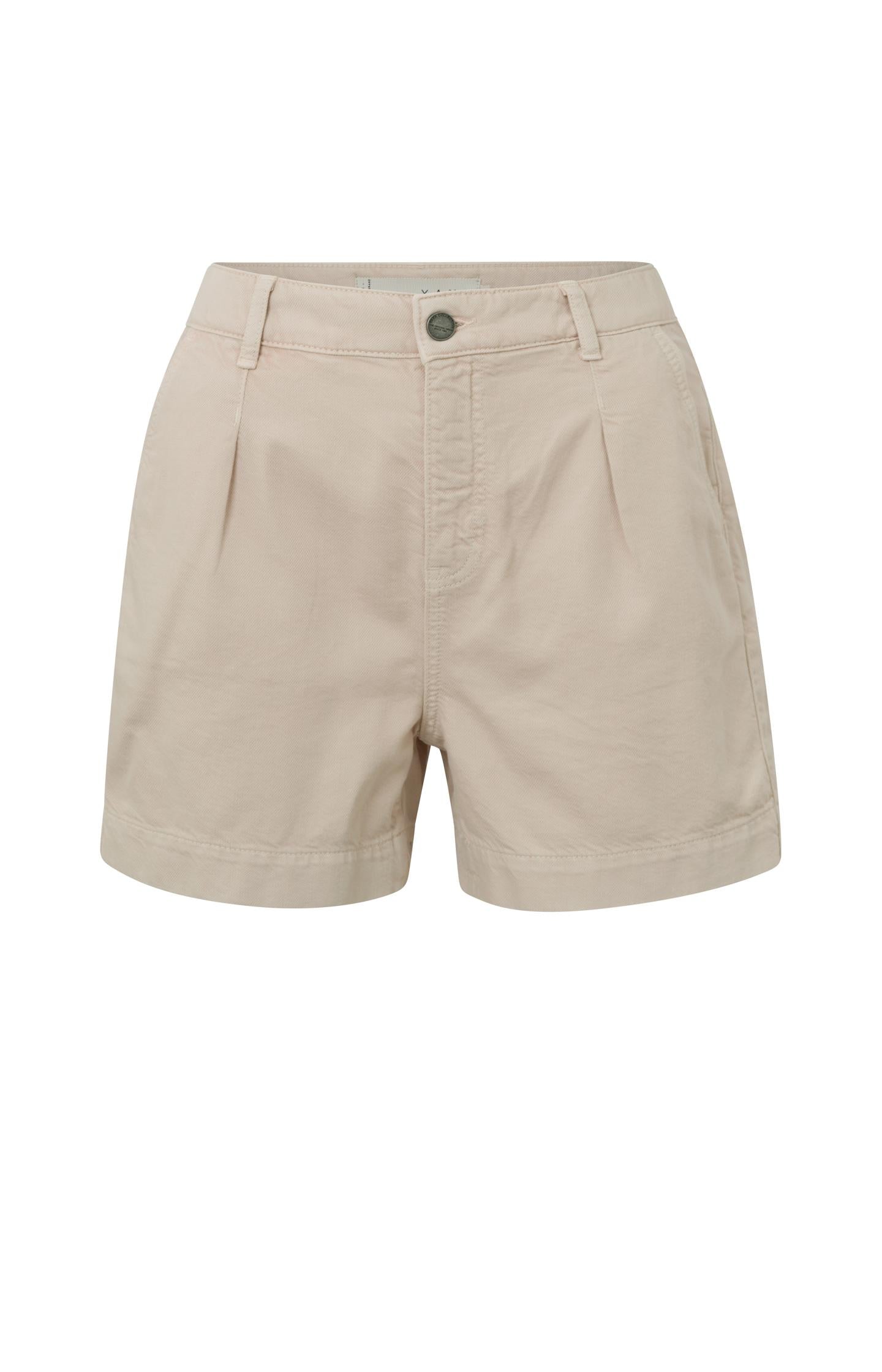 High waist denim short with side pockets and zip fly - Type: product