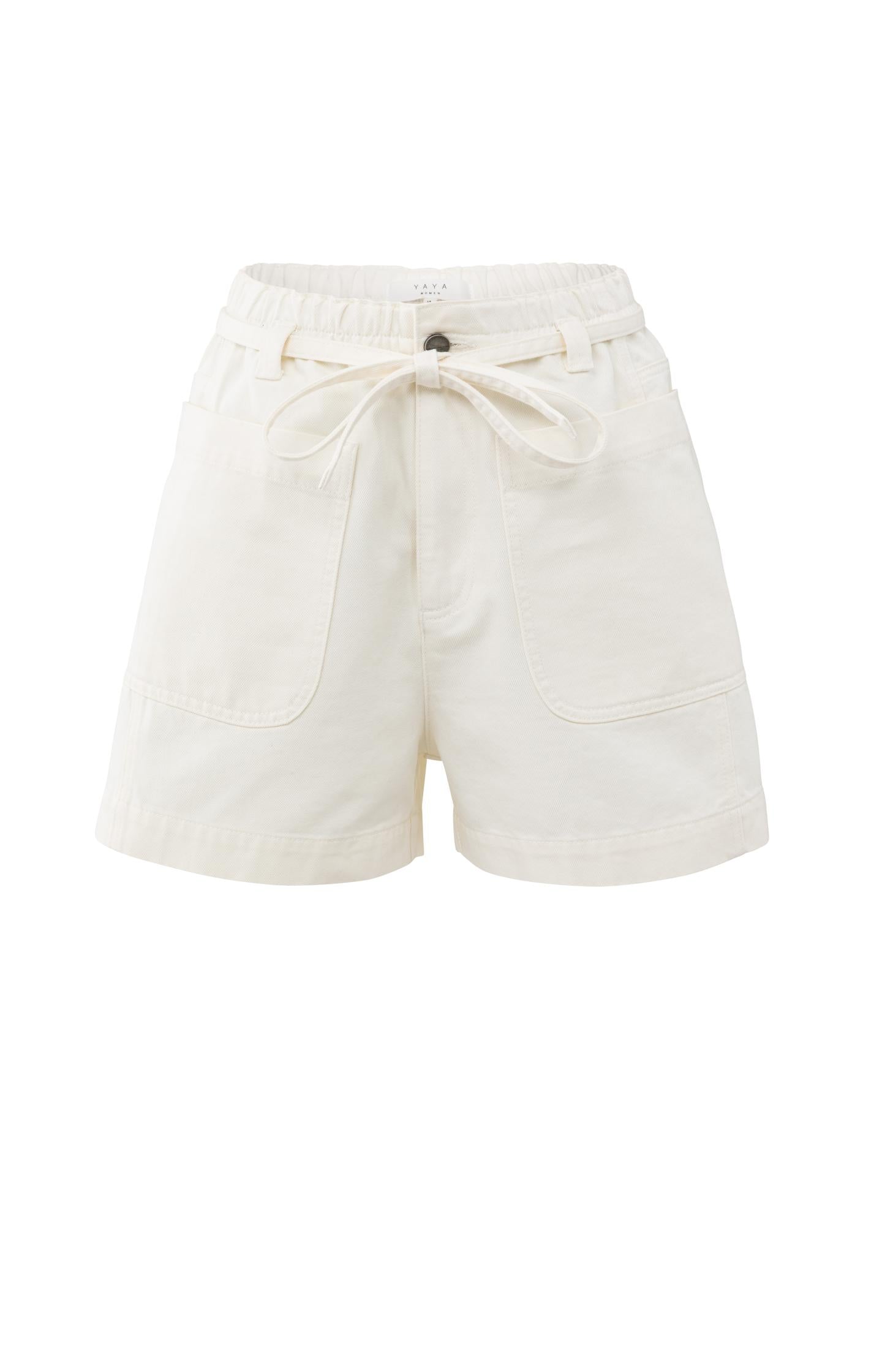 High-waist shorts with garment-dye finish - Type: product