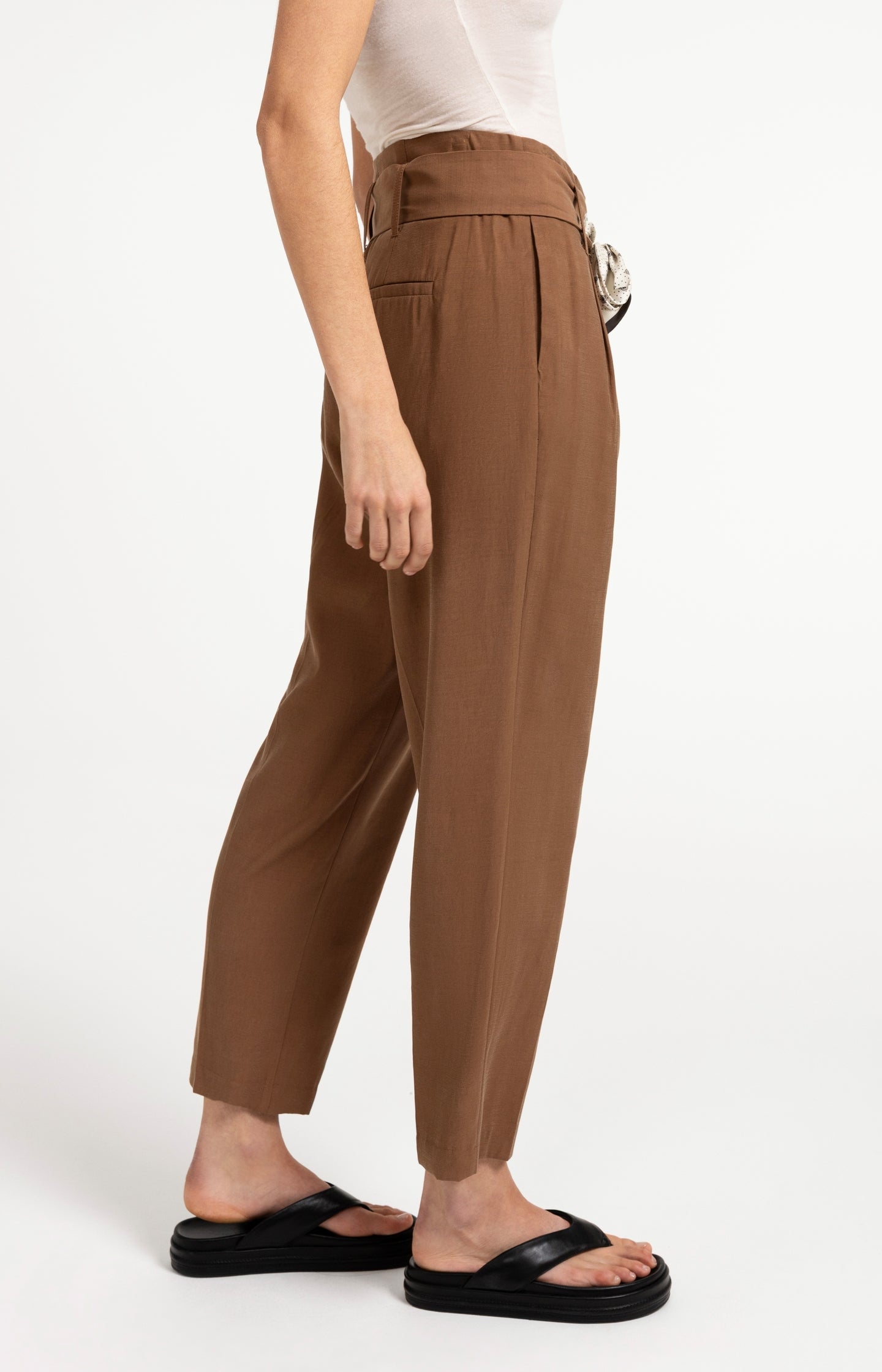 High-waist trousers with straight legs and scarf belt