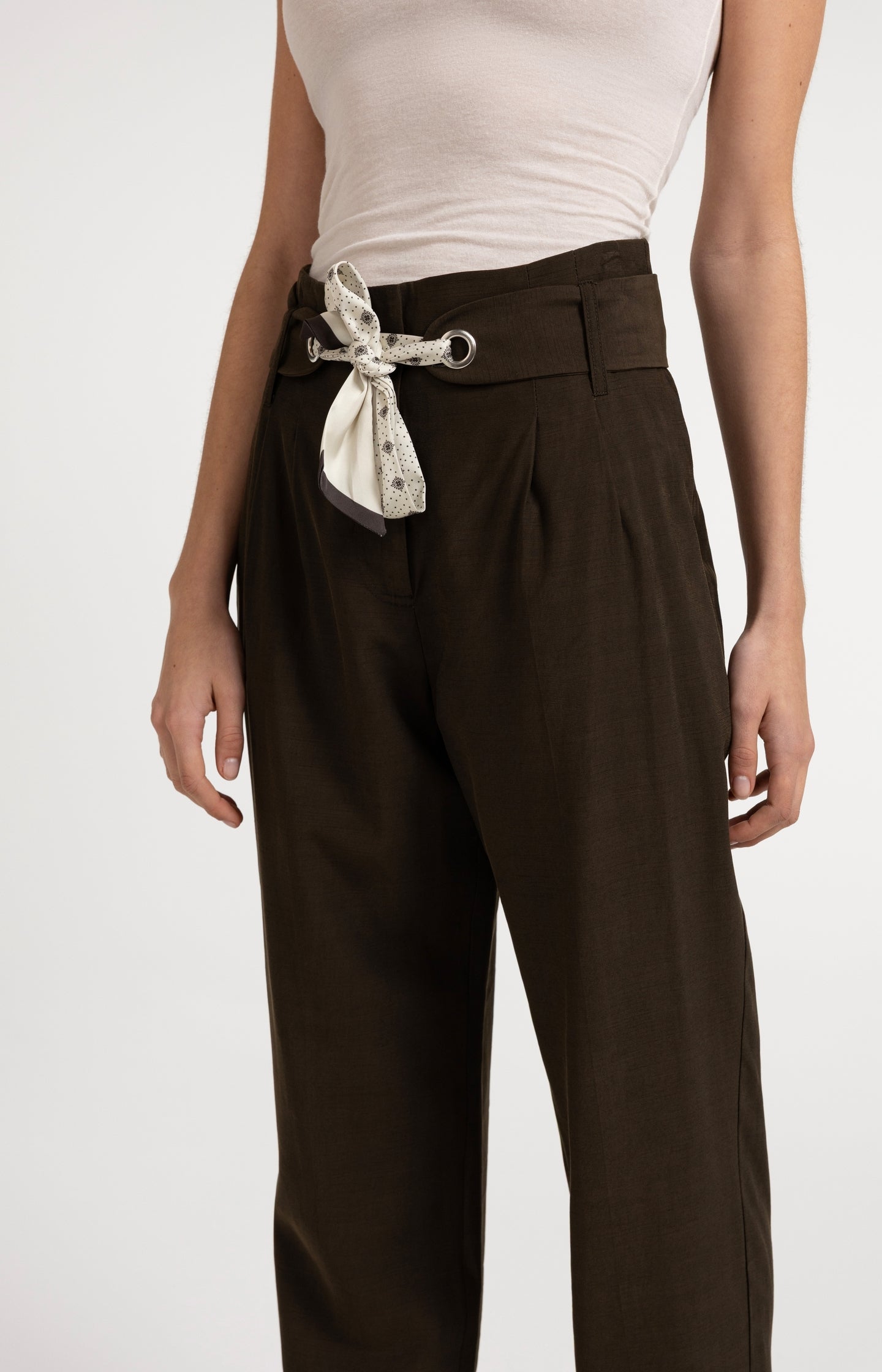High-waist trousers with straight legs and scarf belt