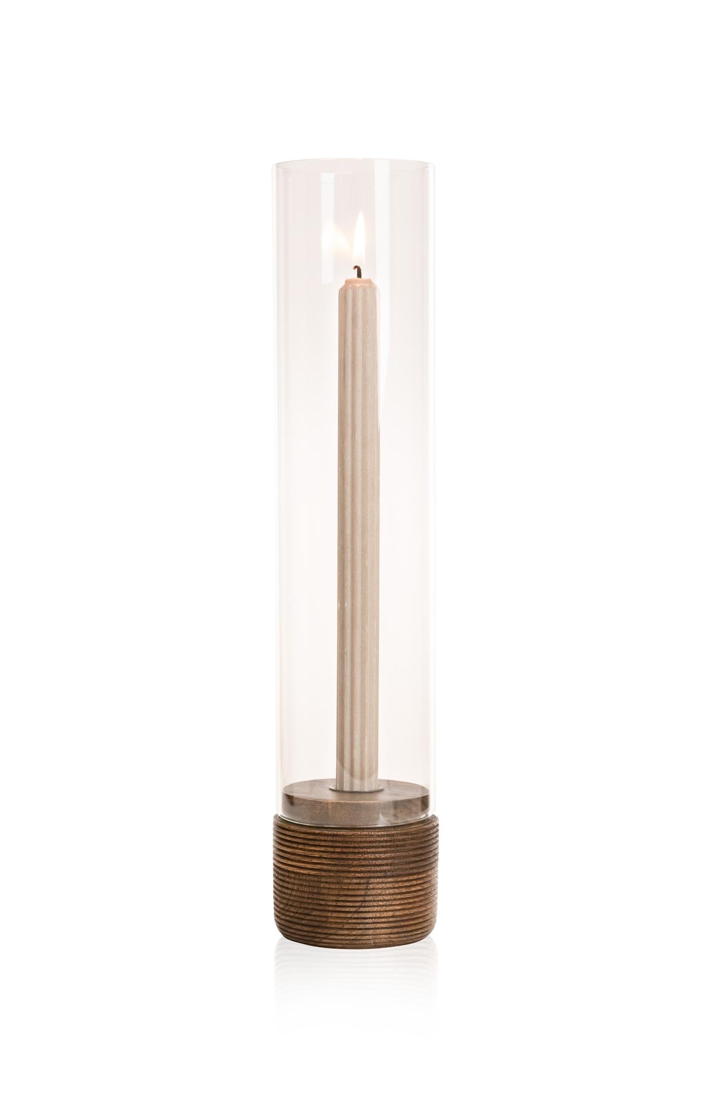 Hurricane with ribbed mango wood base - Type: product
