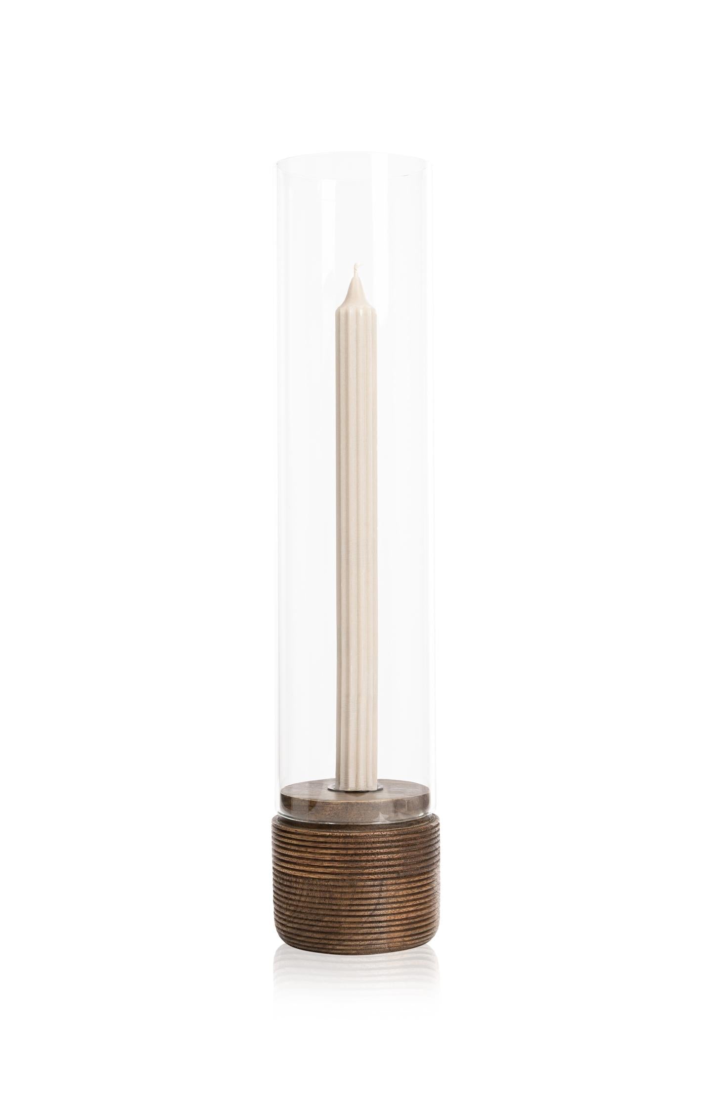 Hurricane with ribbed mango wood base - Type: product