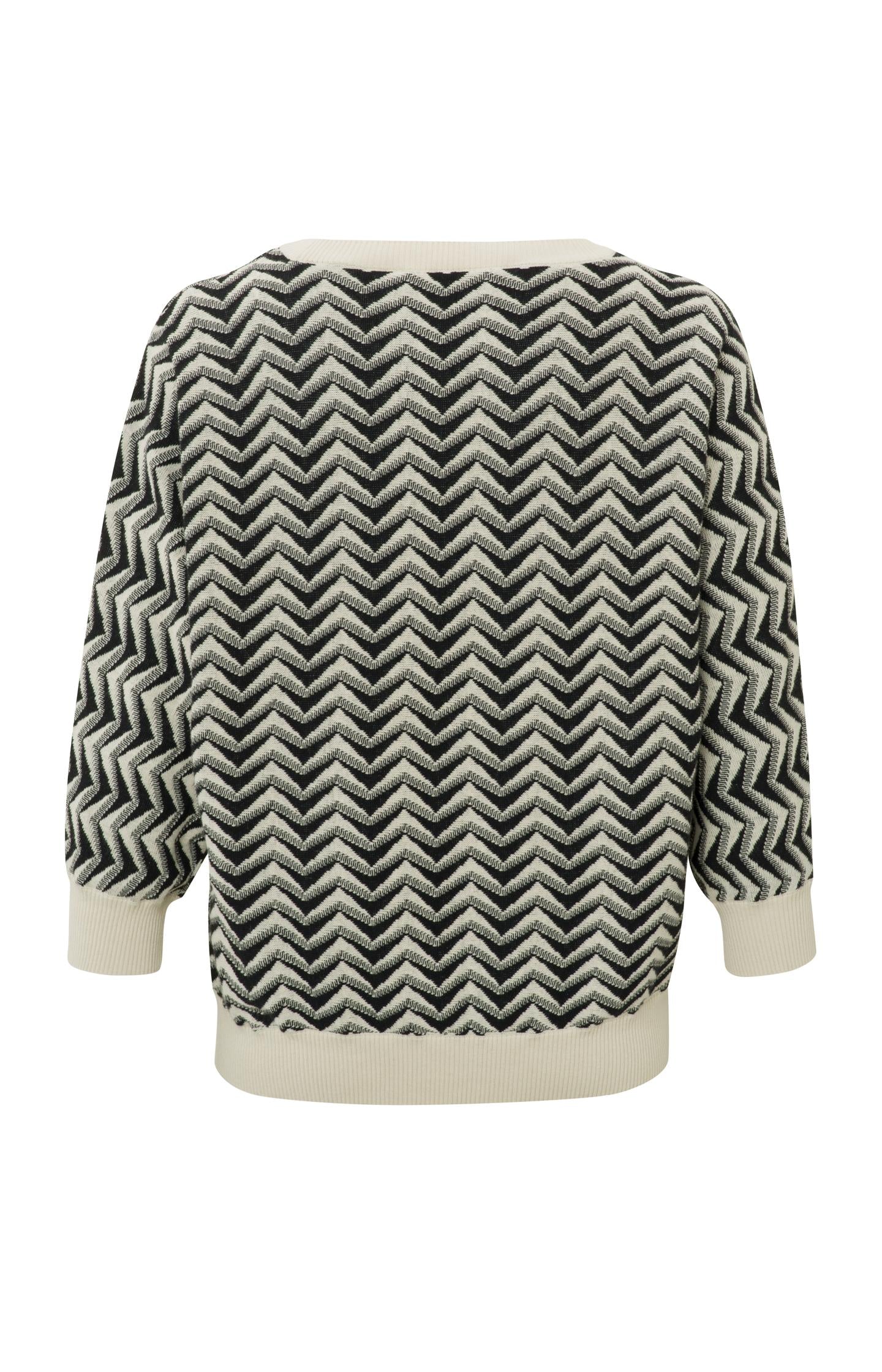 Jacquard sweater with round neck, 7/8 sleeves and print