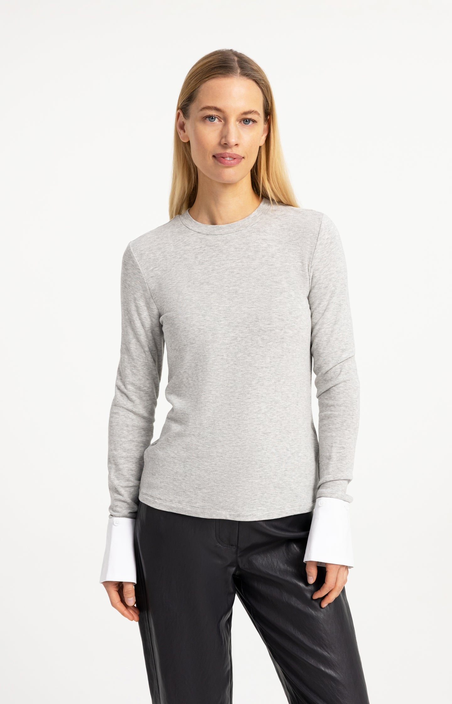 Jersey top with removable cuffs