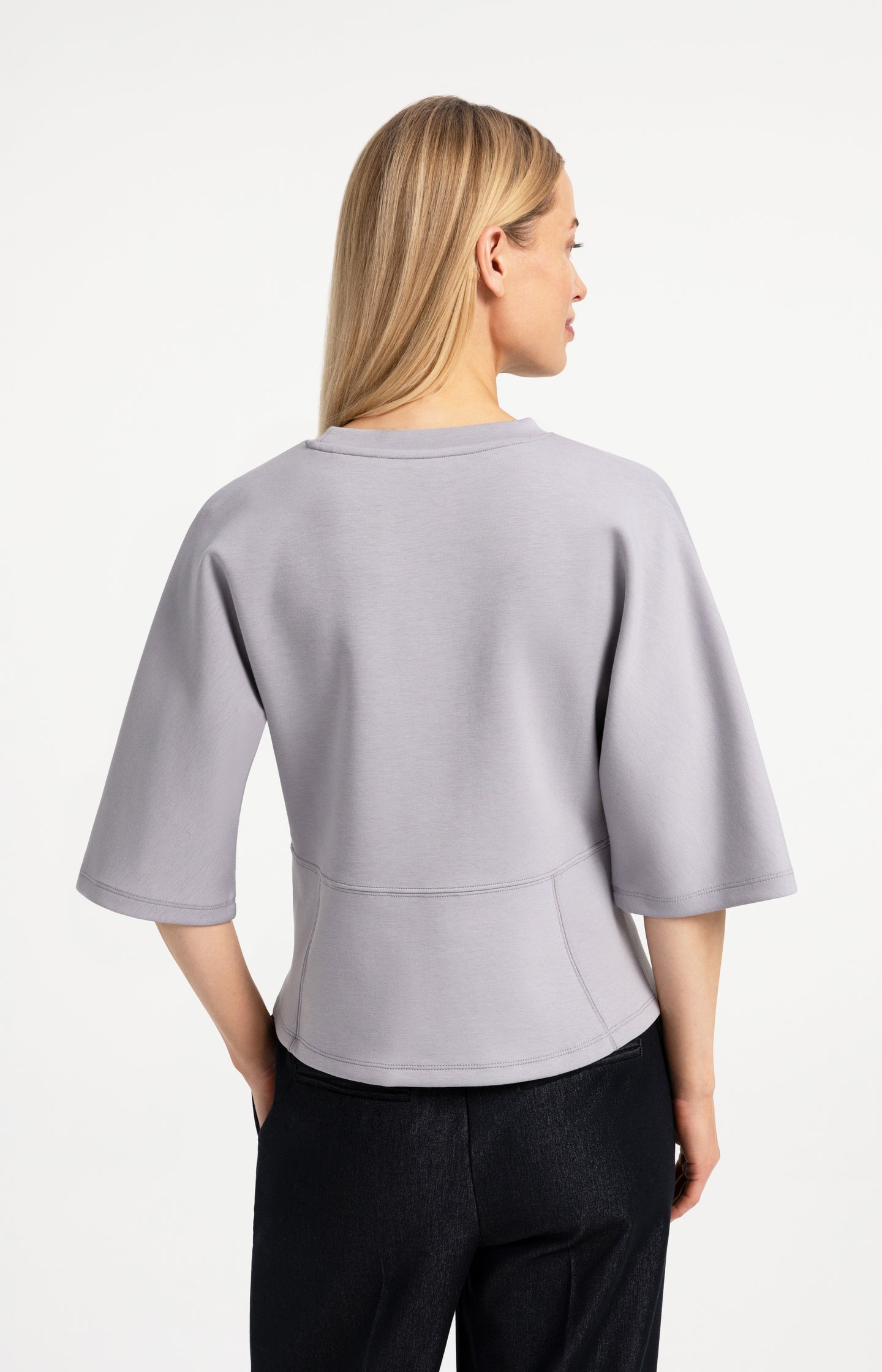 Jersey top with wide mid-length sleeves - Type: lookbook