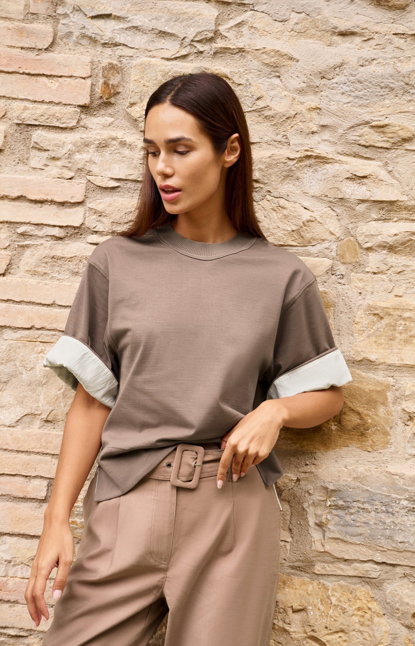 Jersey top with woven details and short sleeves