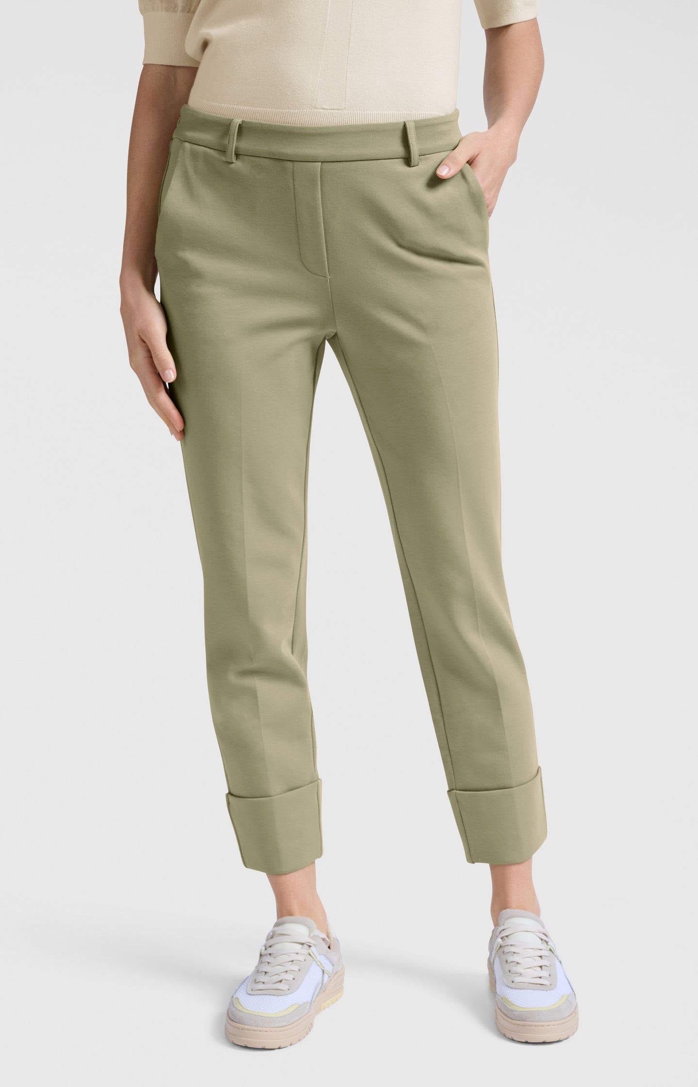 Jersey trousers with fixed turned-up hem