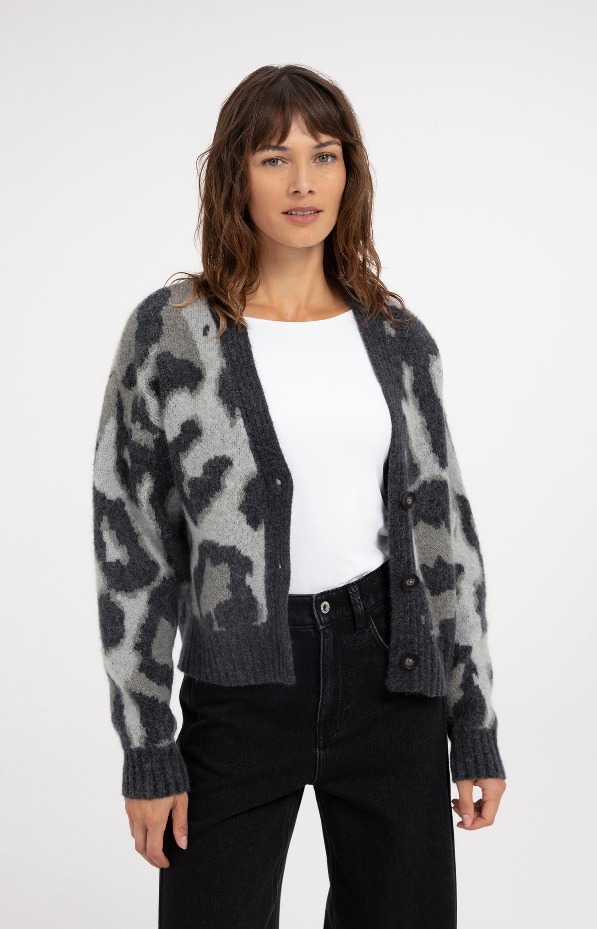 Knitted cardigan with pattern and batwing sleeves - Grey